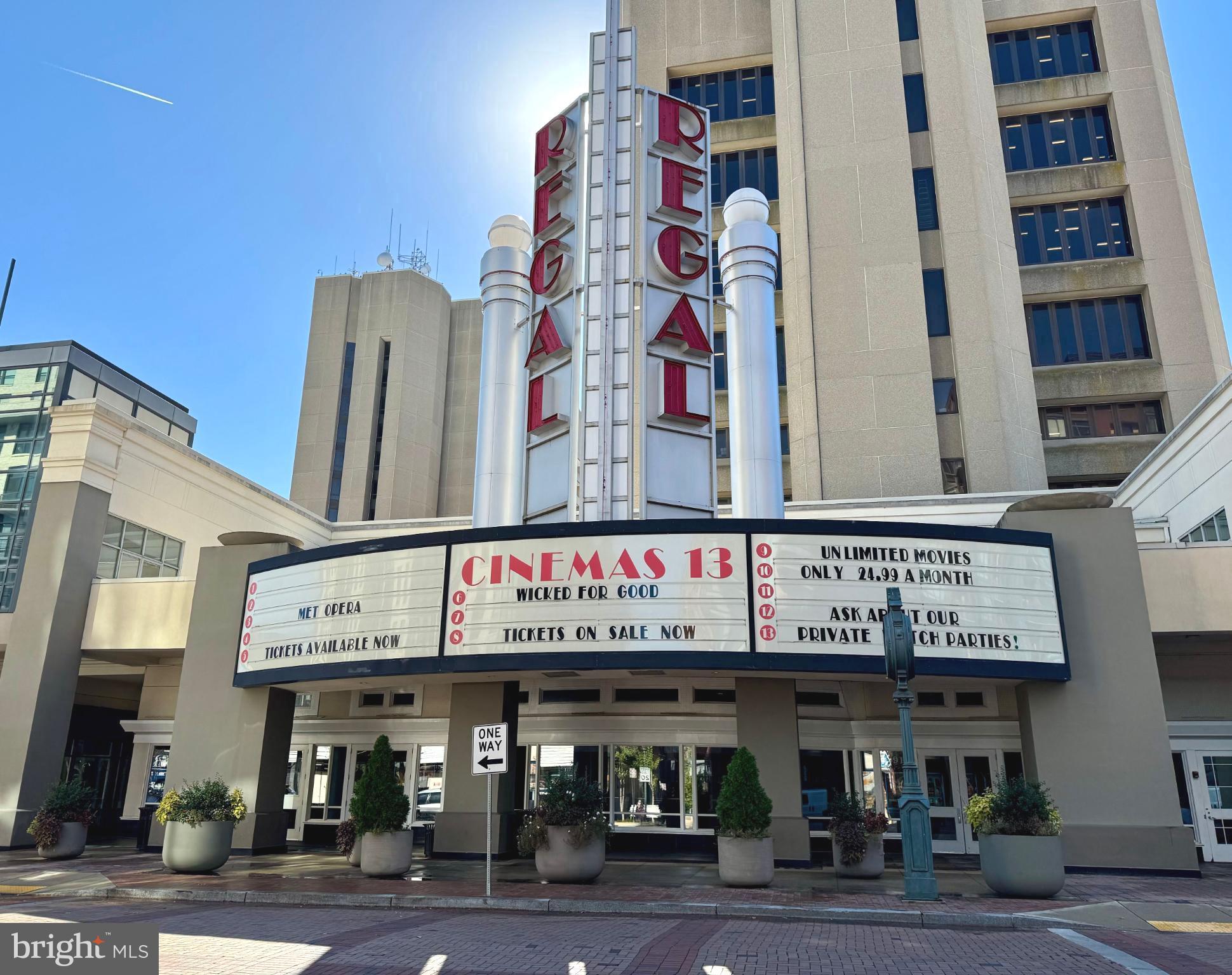 AMERICANA CENTRE - Residential