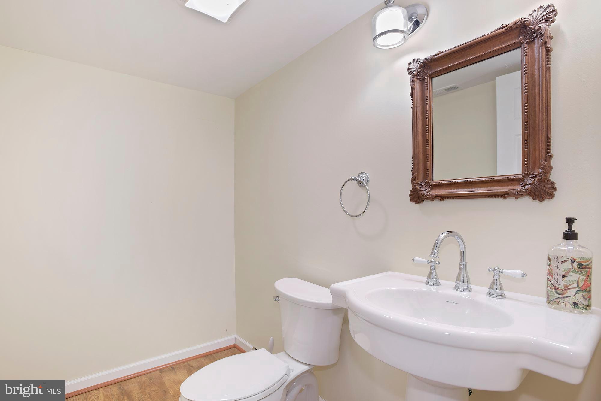 RIDINGS AT BLUE SPRINGS - Residential