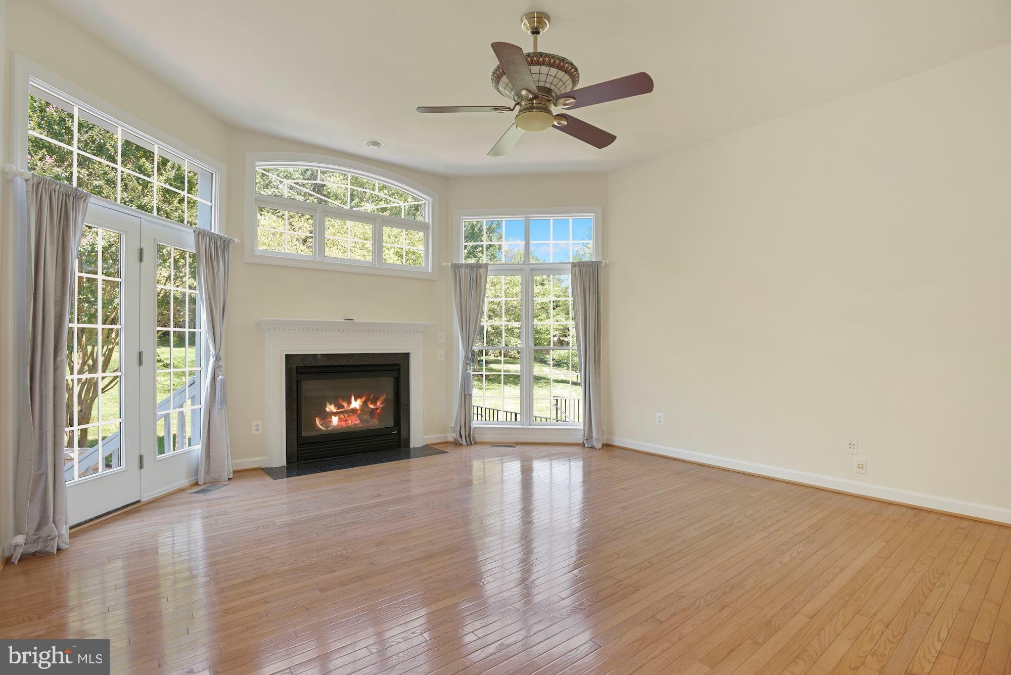 RIDINGS AT BLUE SPRINGS - Residential