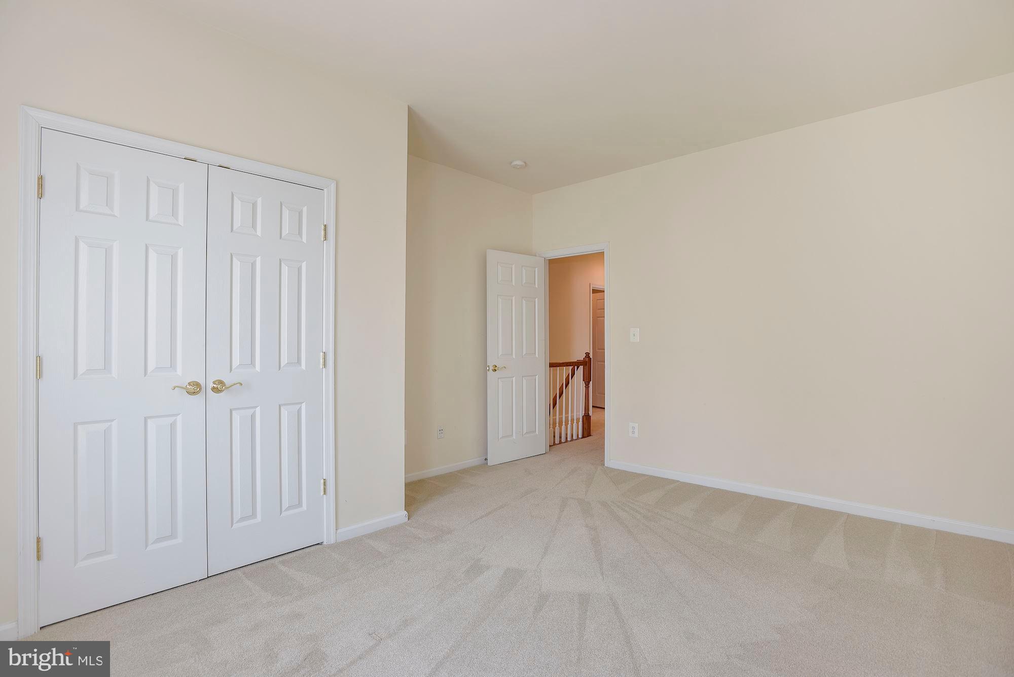 RIDINGS AT BLUE SPRINGS - Residential