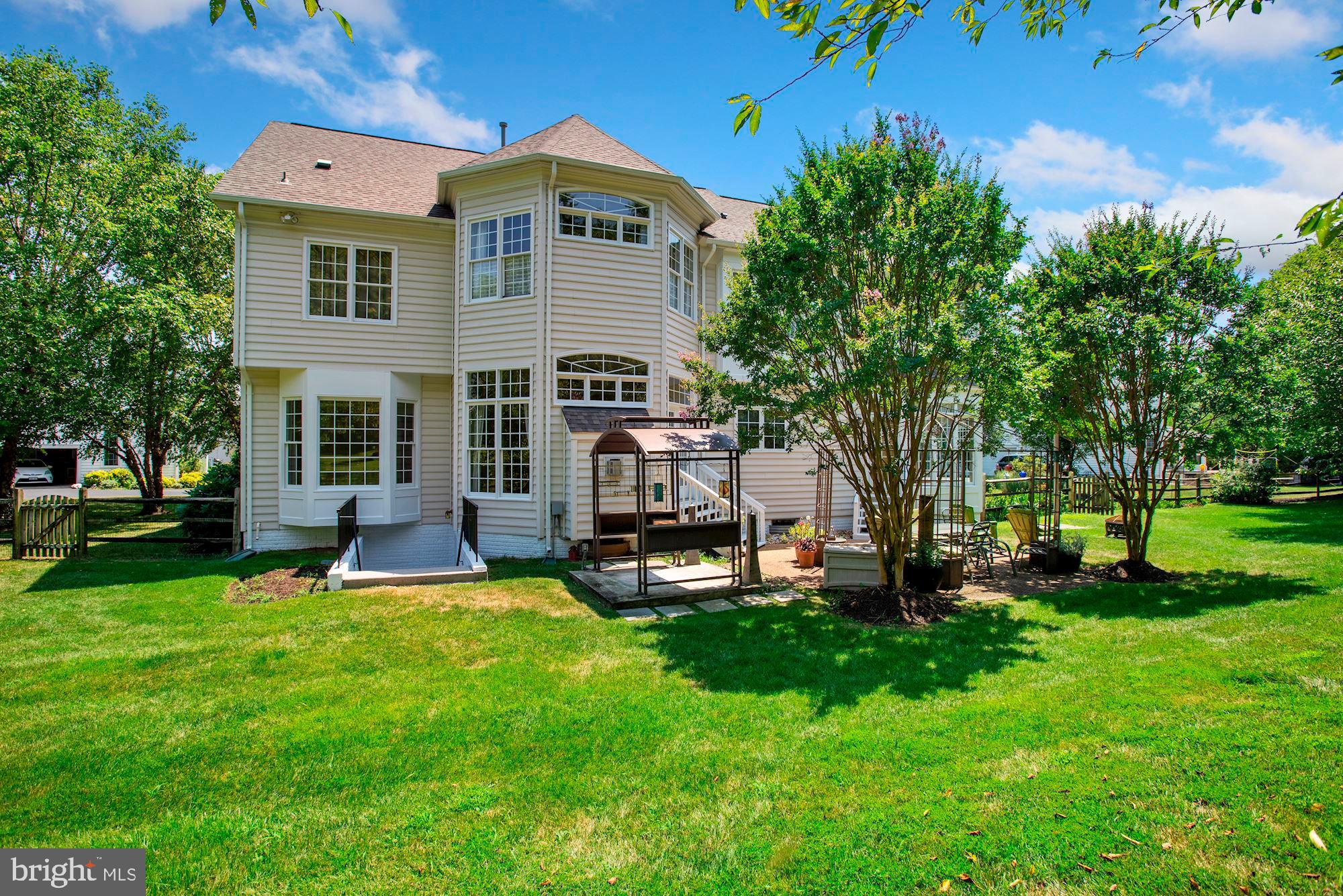 RIDINGS AT BLUE SPRINGS - Residential