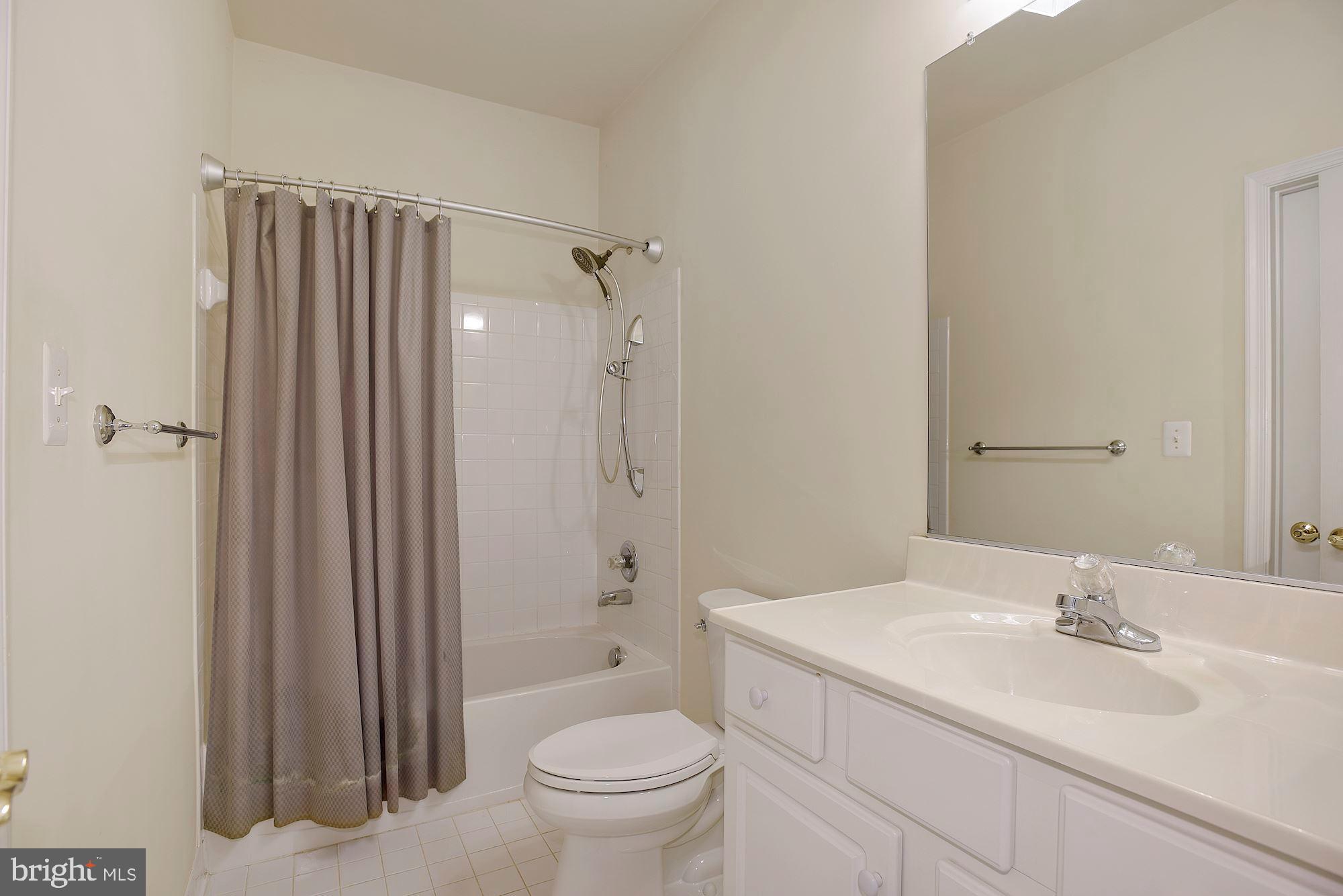 RIDINGS AT BLUE SPRINGS - Residential