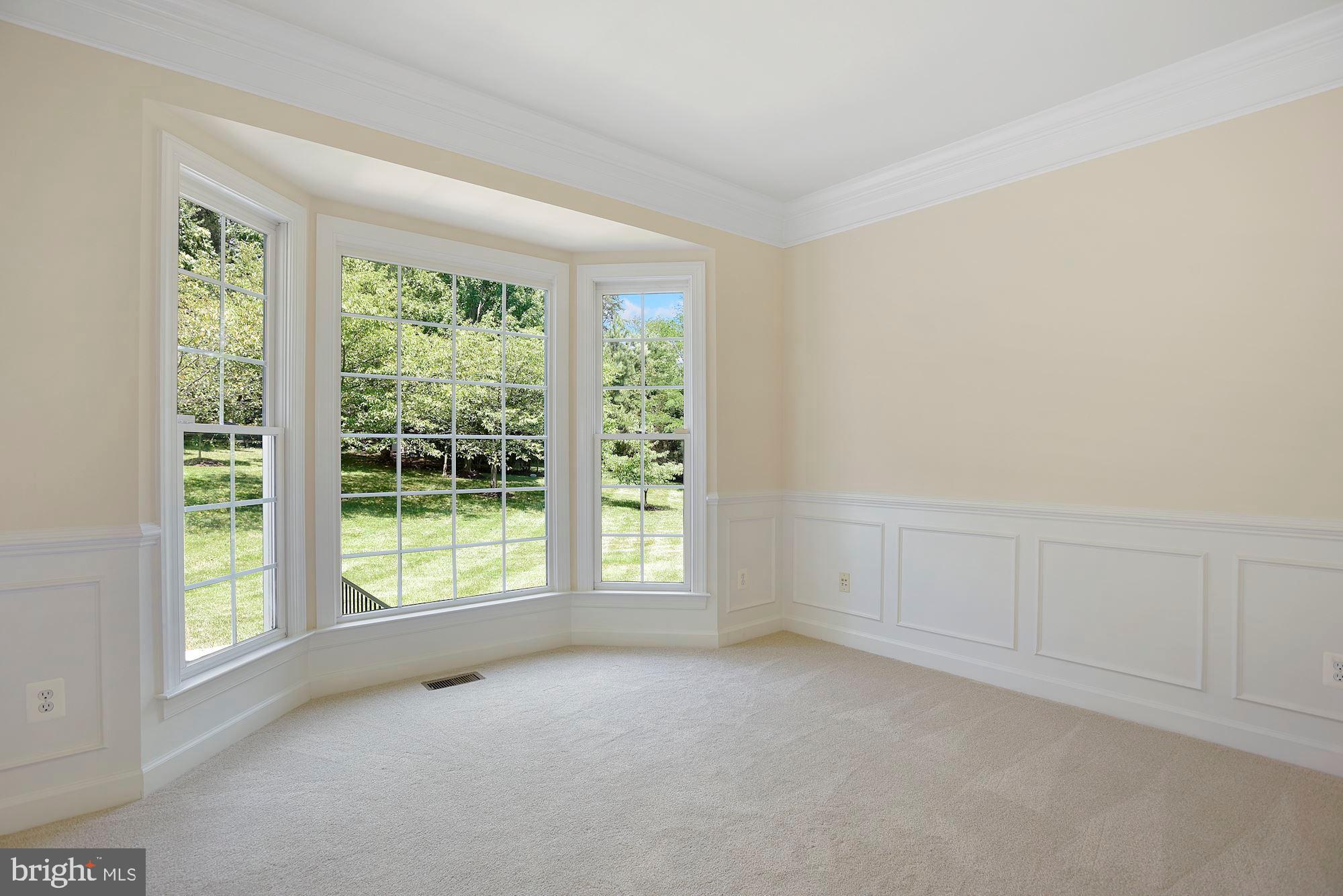 RIDINGS AT BLUE SPRINGS - Residential