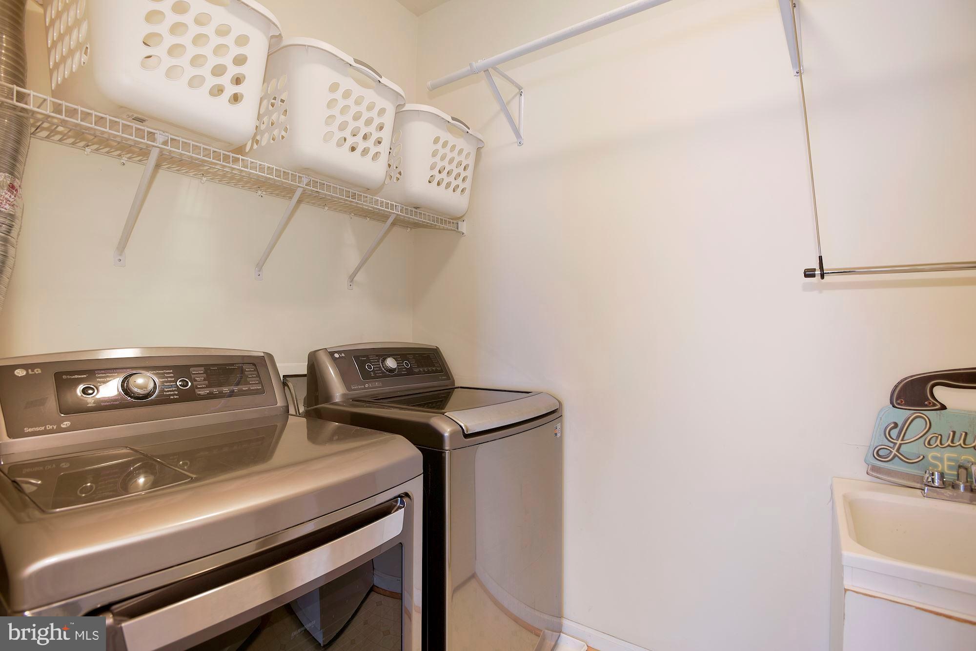 RIDINGS AT BLUE SPRINGS - Residential