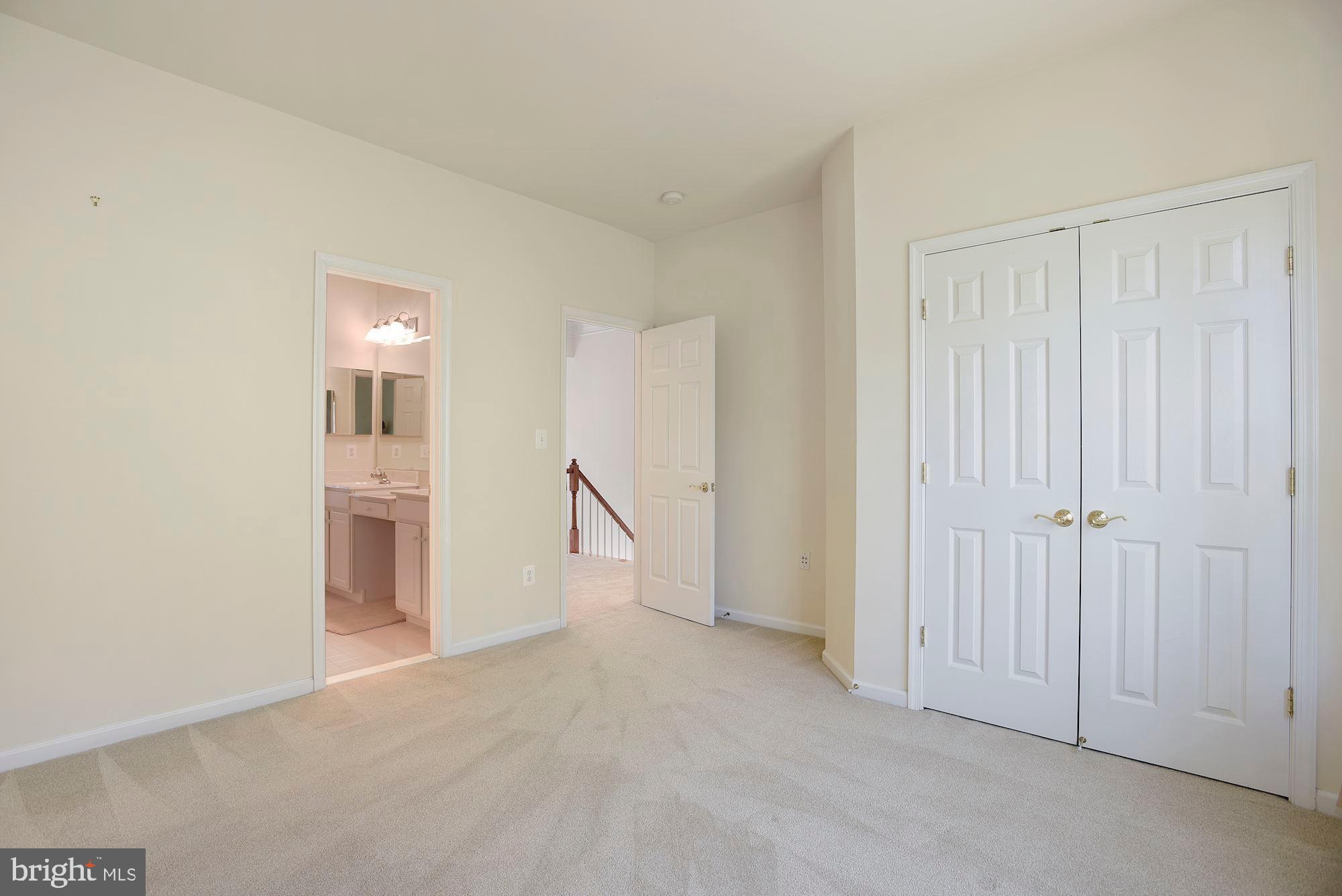 RIDINGS AT BLUE SPRINGS - Residential