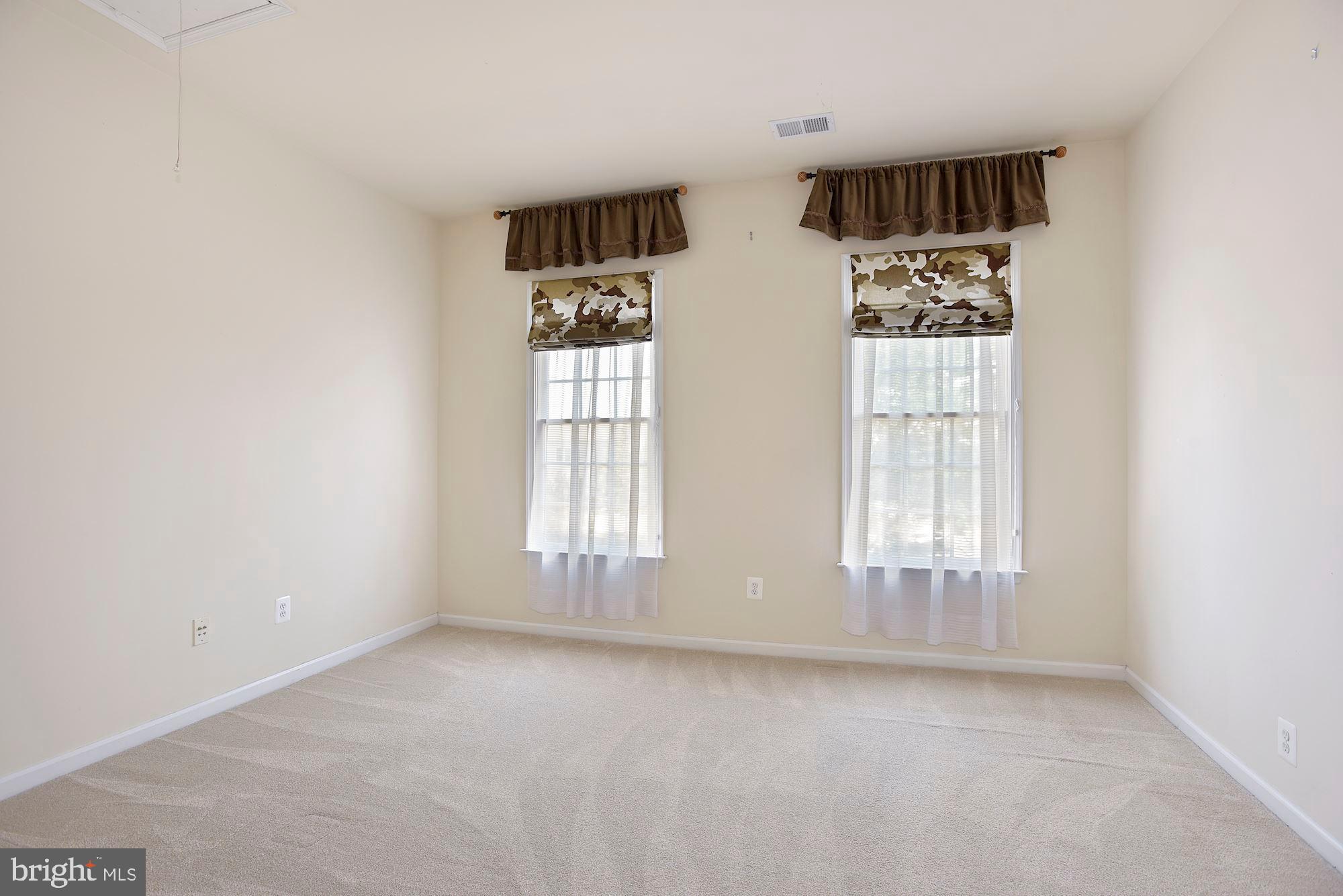 RIDINGS AT BLUE SPRINGS - Residential