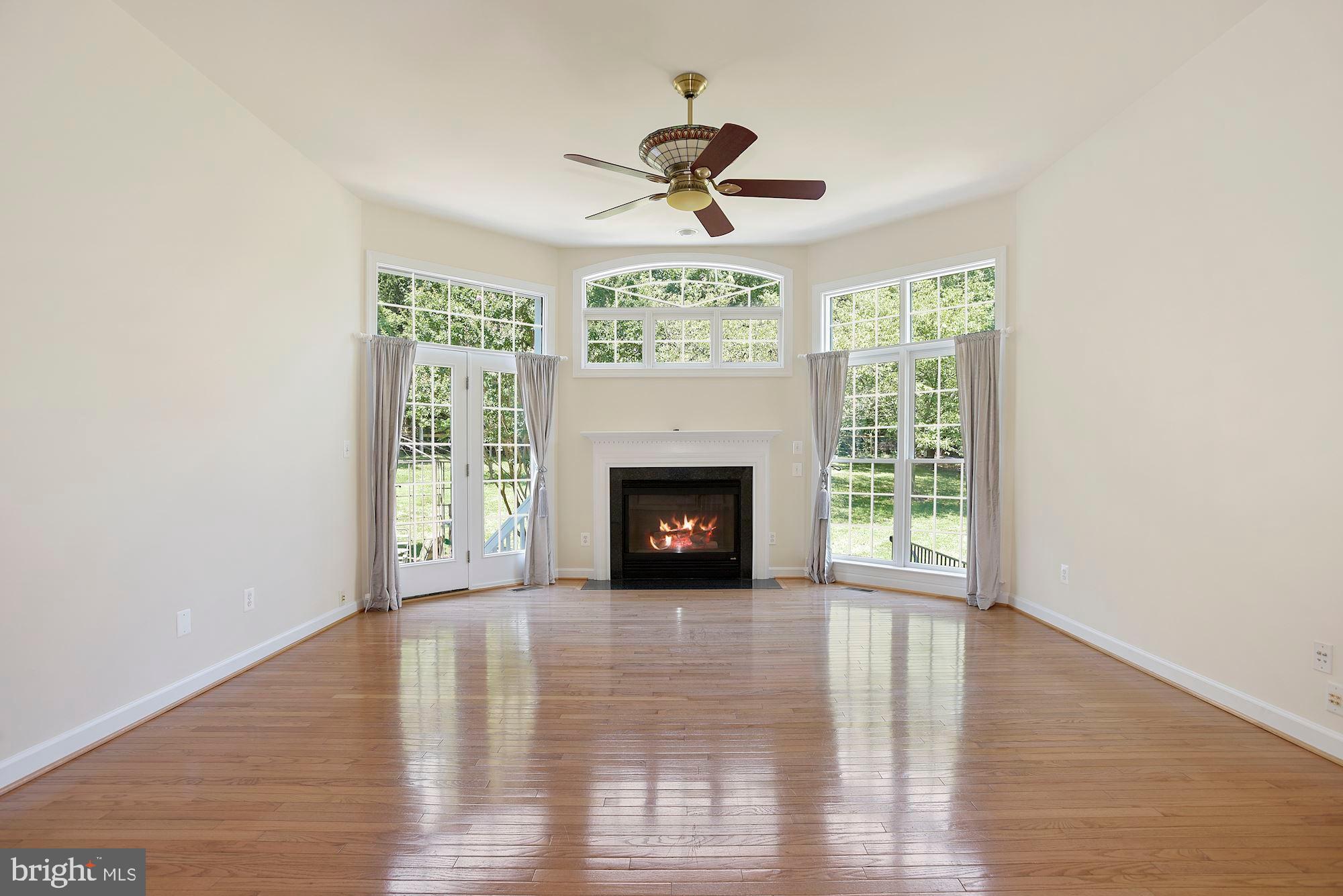 RIDINGS AT BLUE SPRINGS - Residential