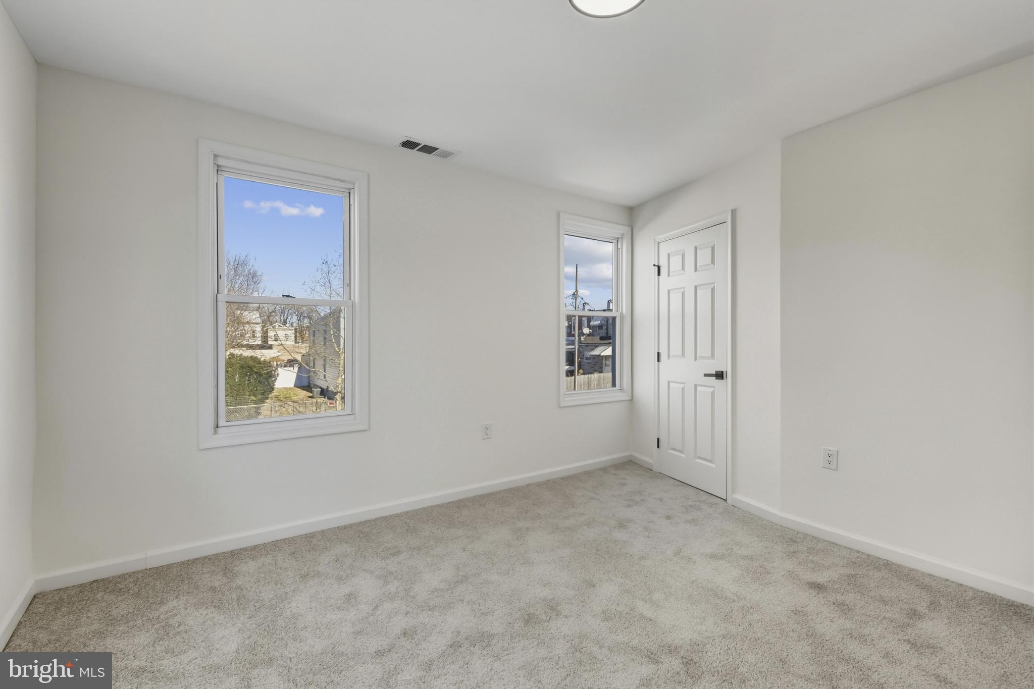 BROOKLYN - Residential