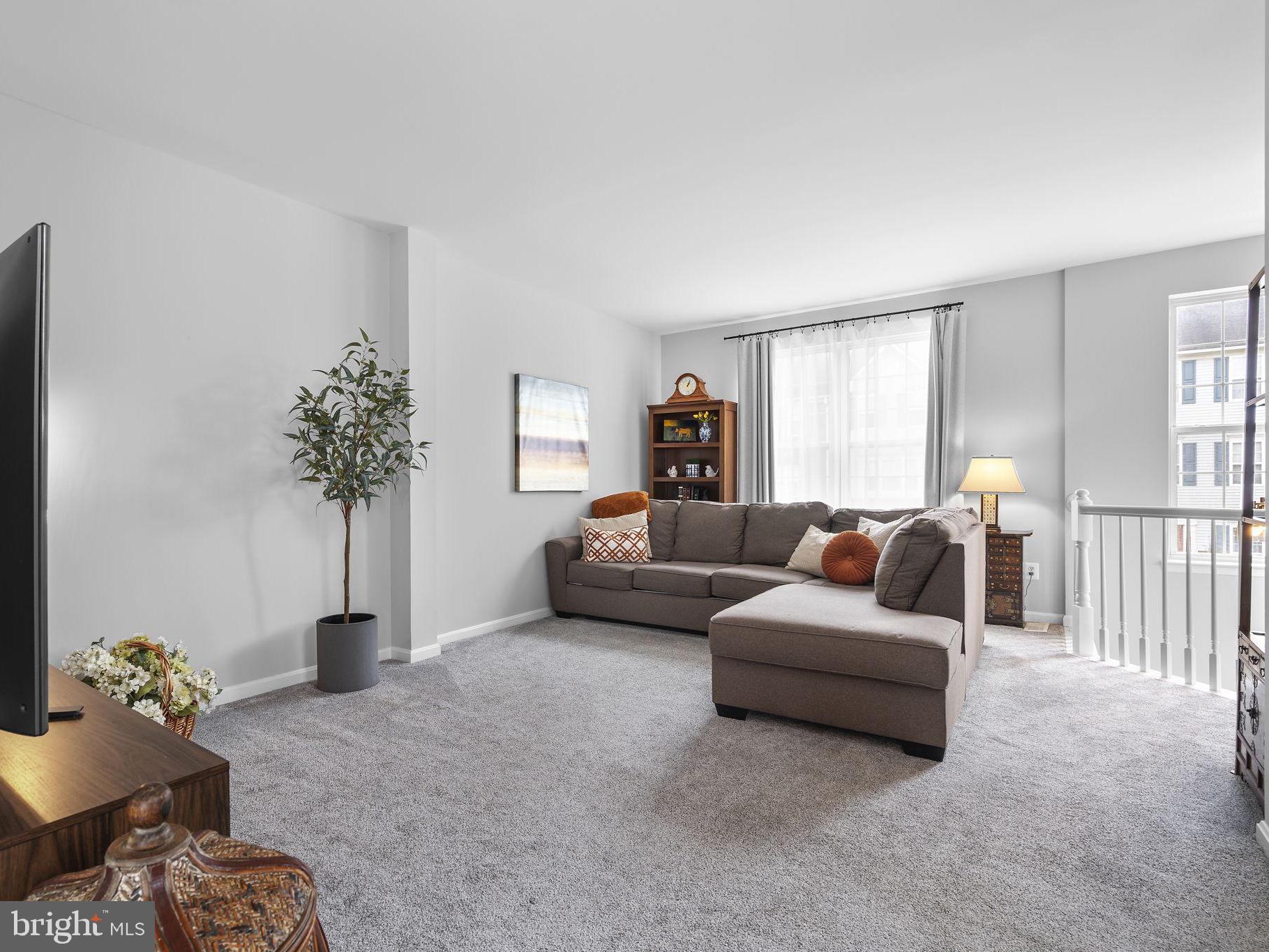 TRAILSIDE - Residential