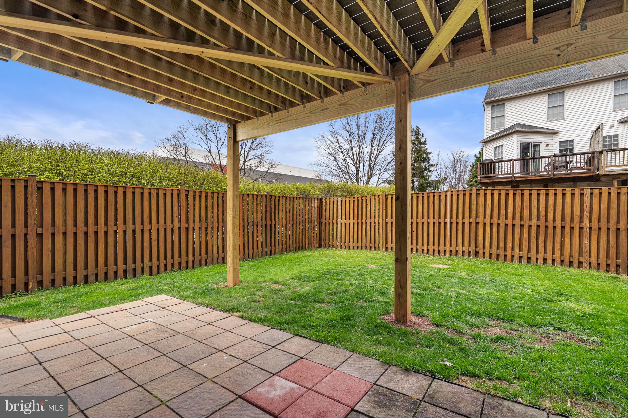 TRAILSIDE - Residential