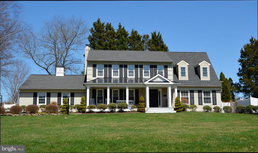 4BR 3.5BA Home that has been renovated to provide the individual charm along w/ modern amenities of a new home. Immaculate condition, hardwoods throughout main level, large great room addition, renovated baths & kitchen, granite, SS appliances, custom cabinetry, renovated master suite & landscaped half acre lot. Swimming Pool, Screen Porch, basement bonus rooms & more!