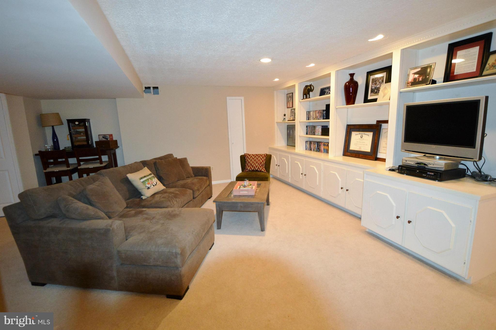 BRENTWOOD - Residential