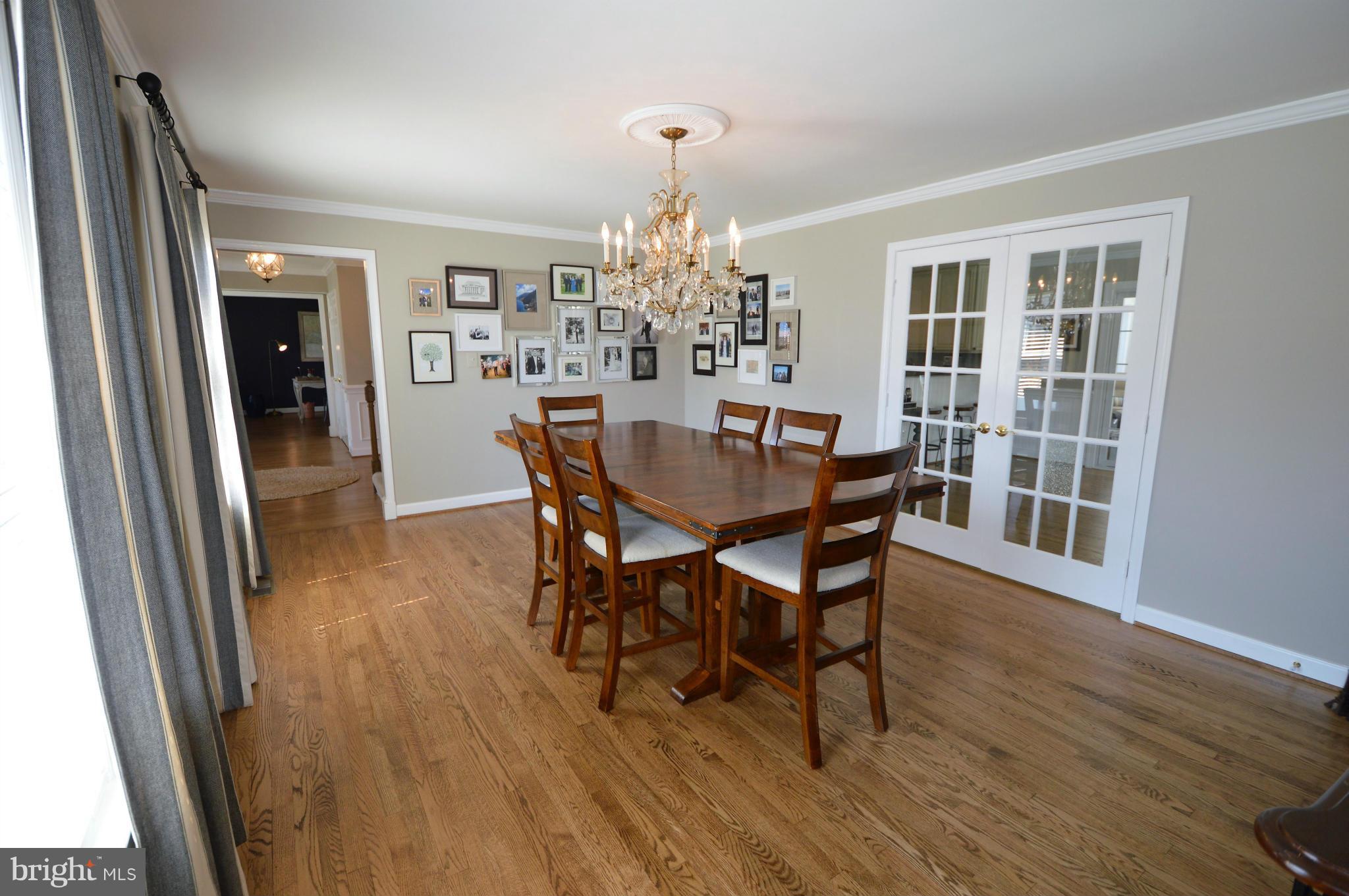 BRENTWOOD - Residential