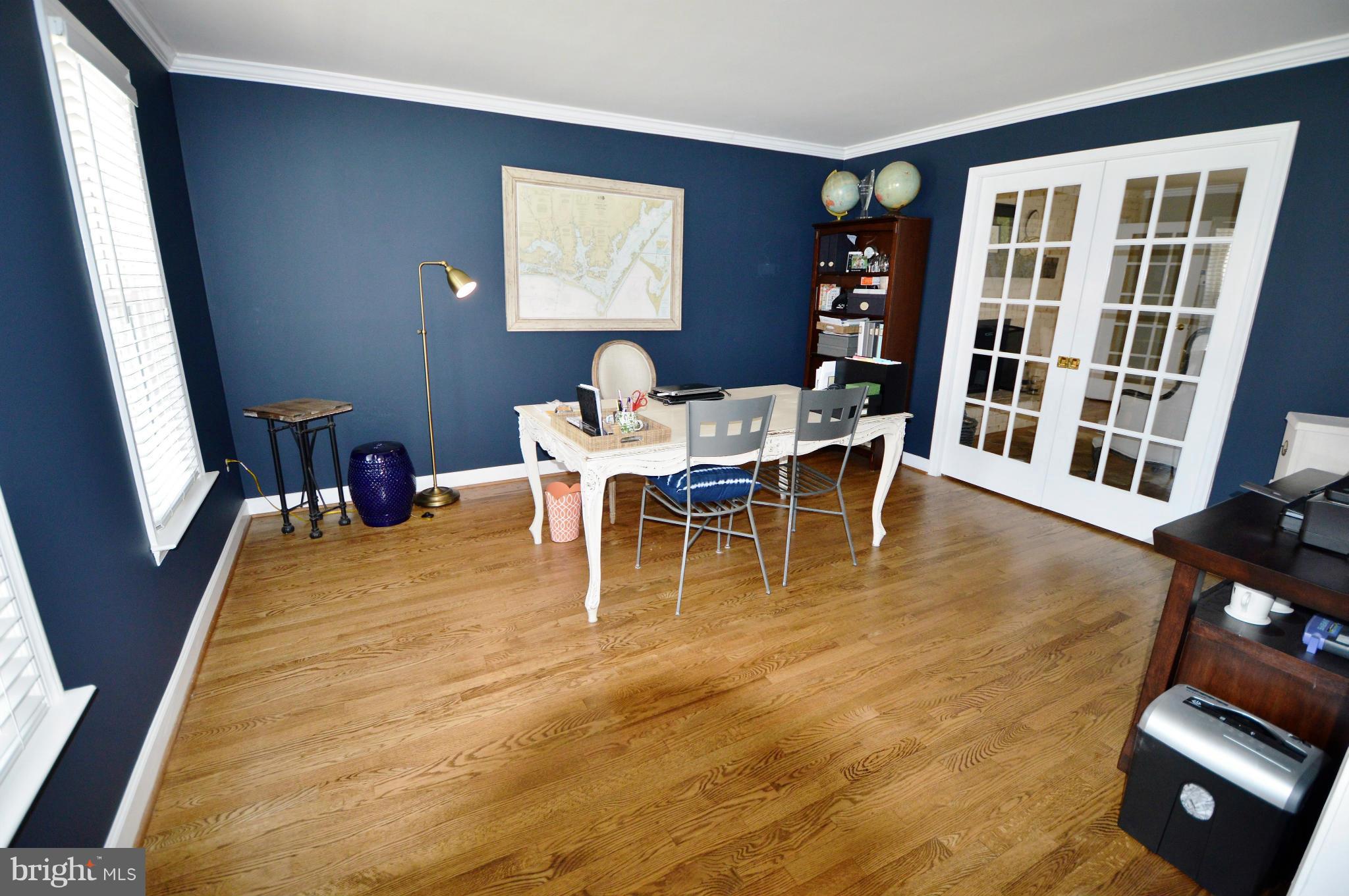 BRENTWOOD - Residential