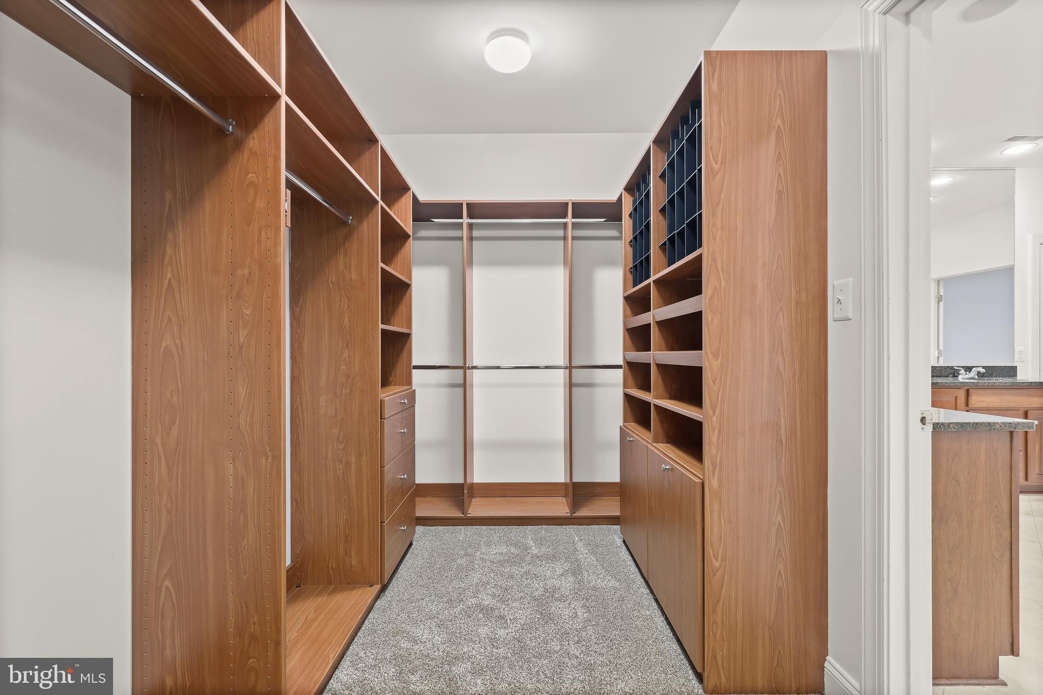 BELMONT FARM - Residential