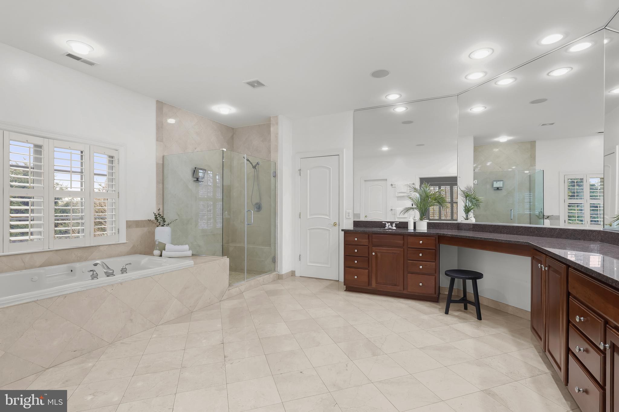 BELMONT FARM - Residential