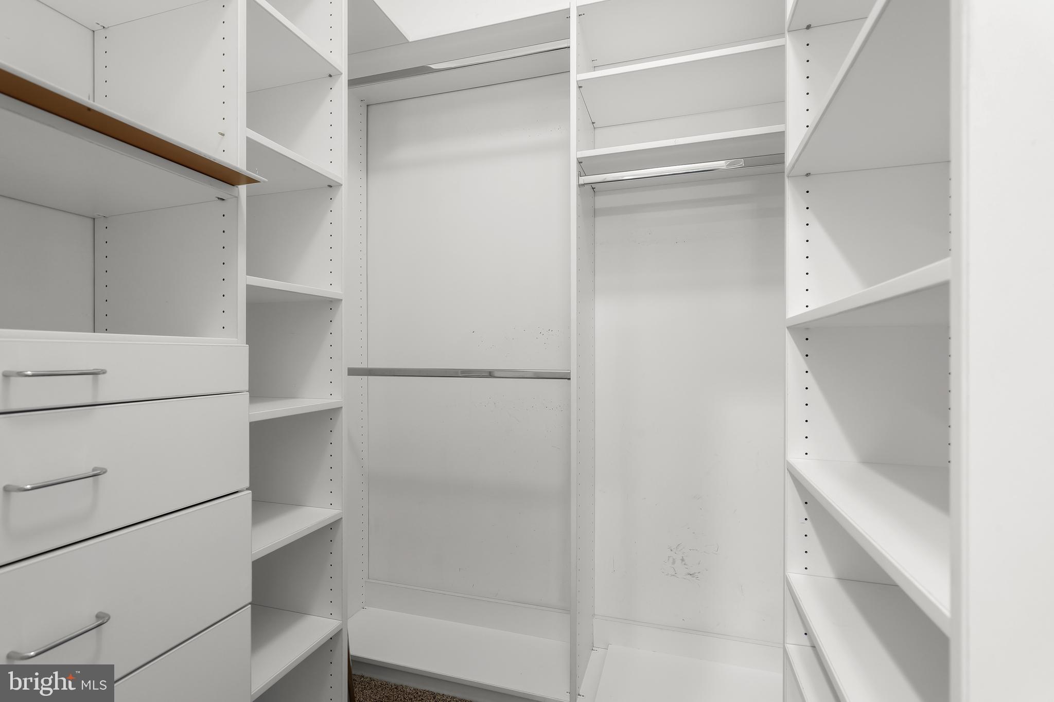 BELMONT FARM - Residential