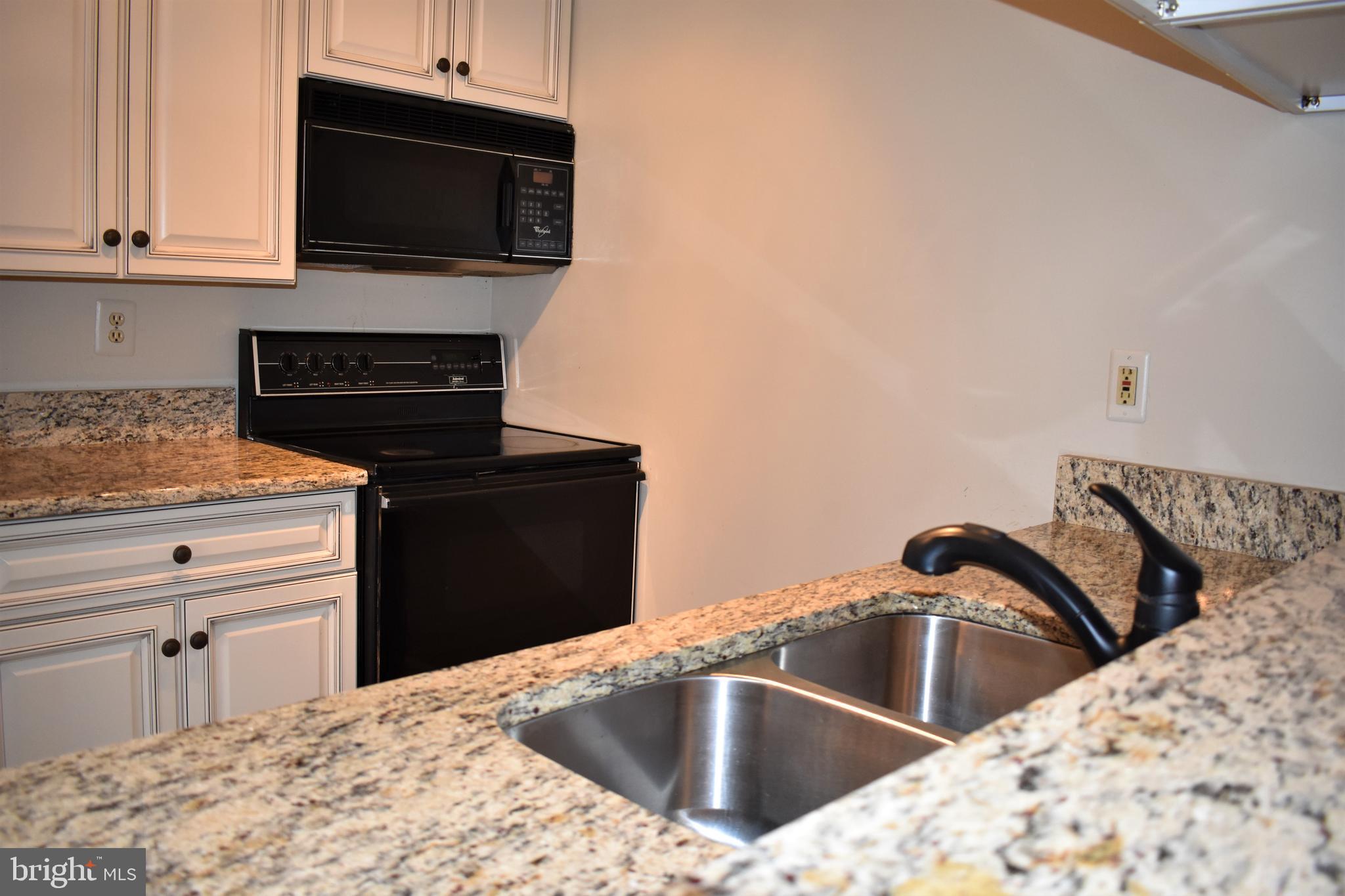 WATERFORD LANDING - Residential Lease