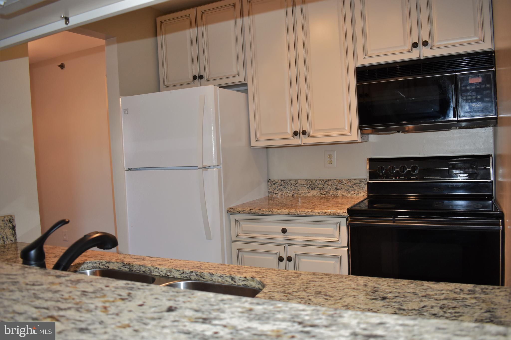 WATERFORD LANDING - Residential Lease