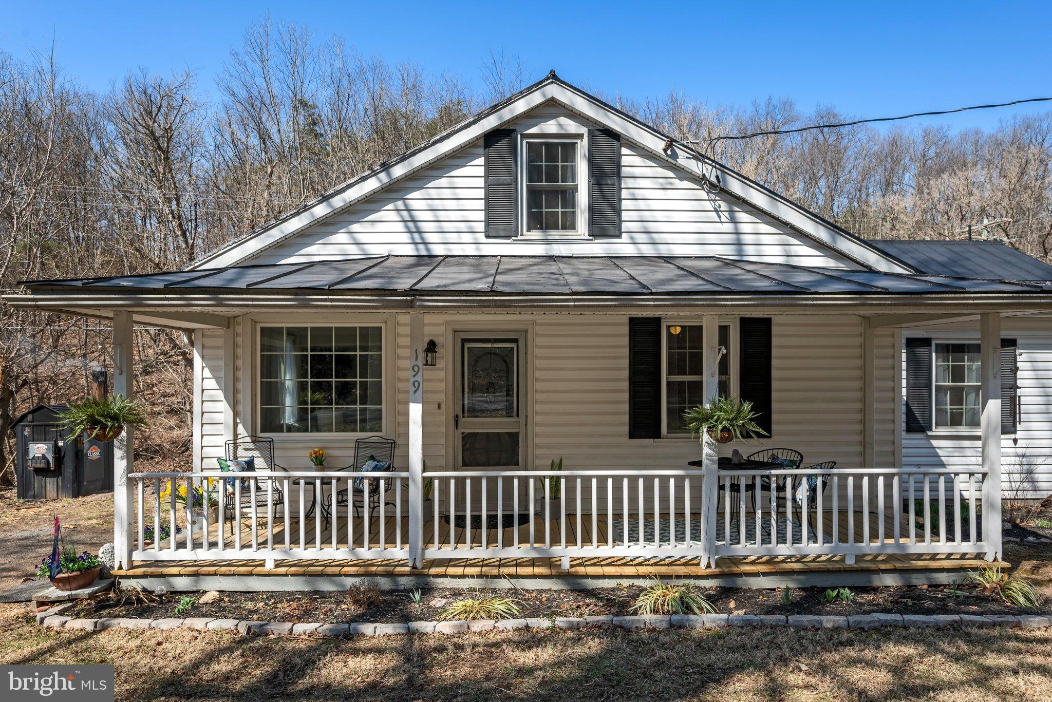 199 DICKS HOLLOW ROAD