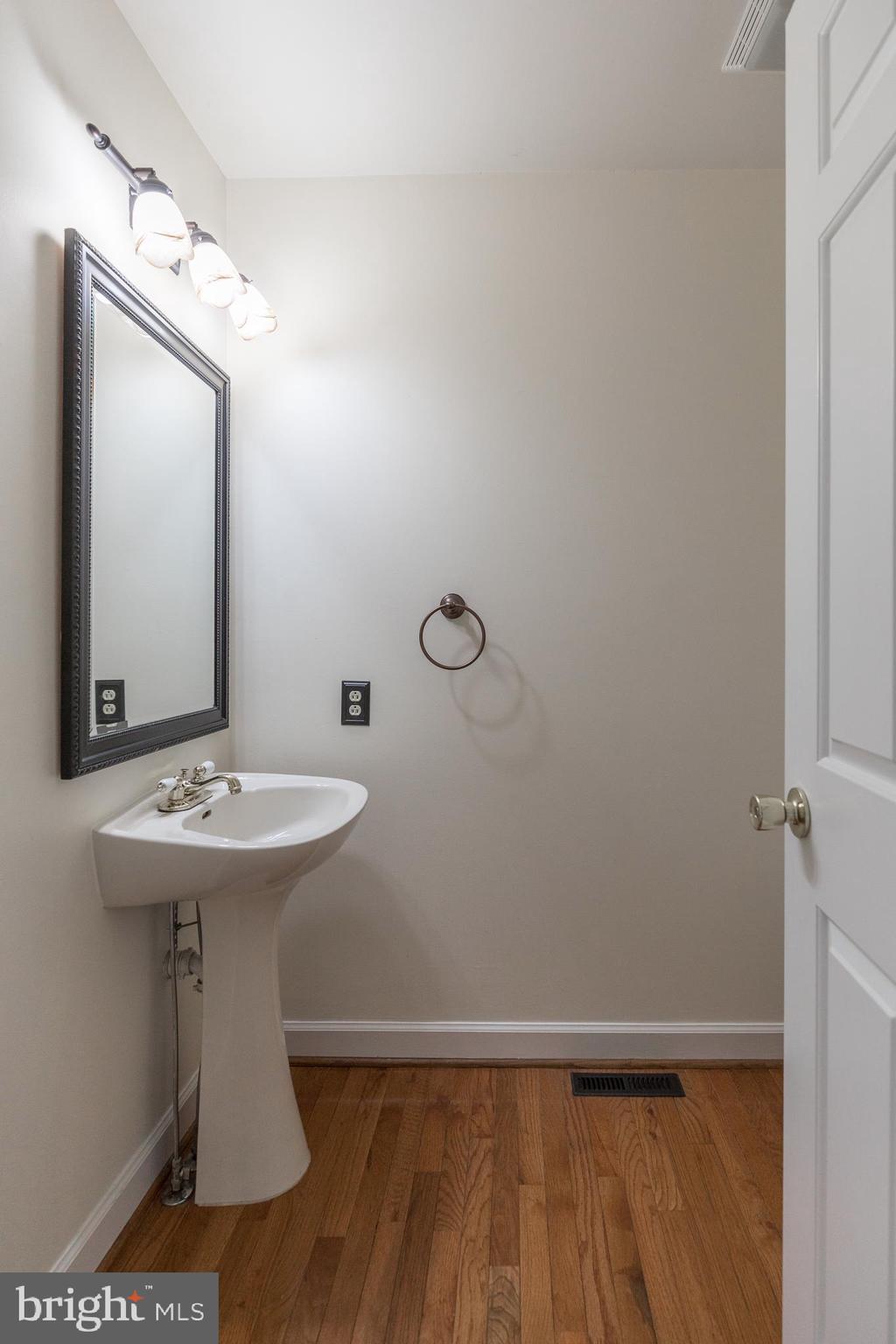 WESTSIDE STATION - Residential Lease