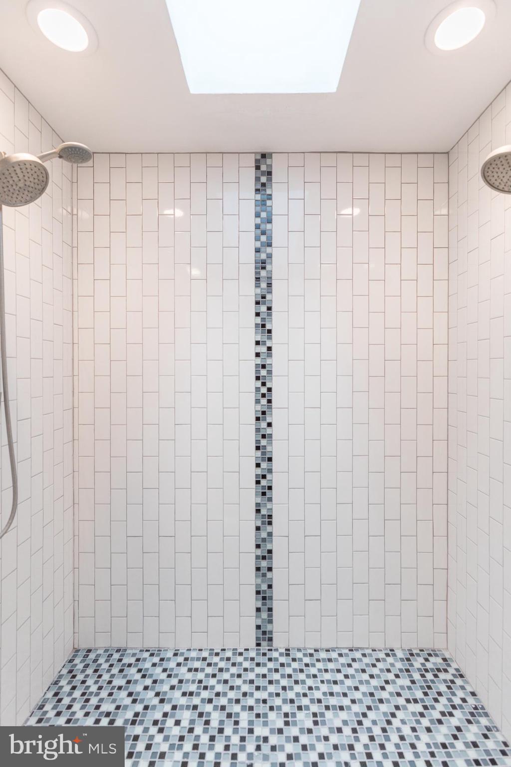 WESTSIDE STATION - Residential Lease