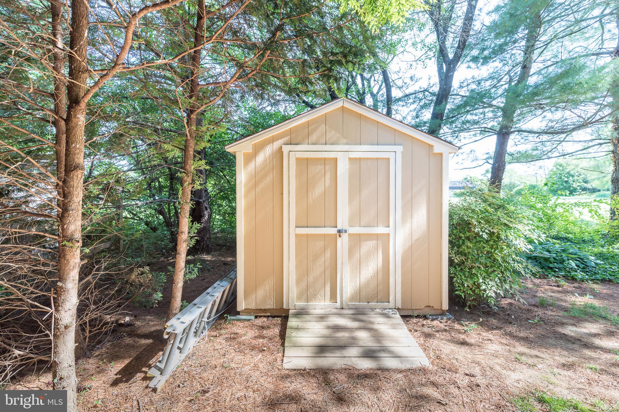 WESTSIDE STATION - Residential Lease