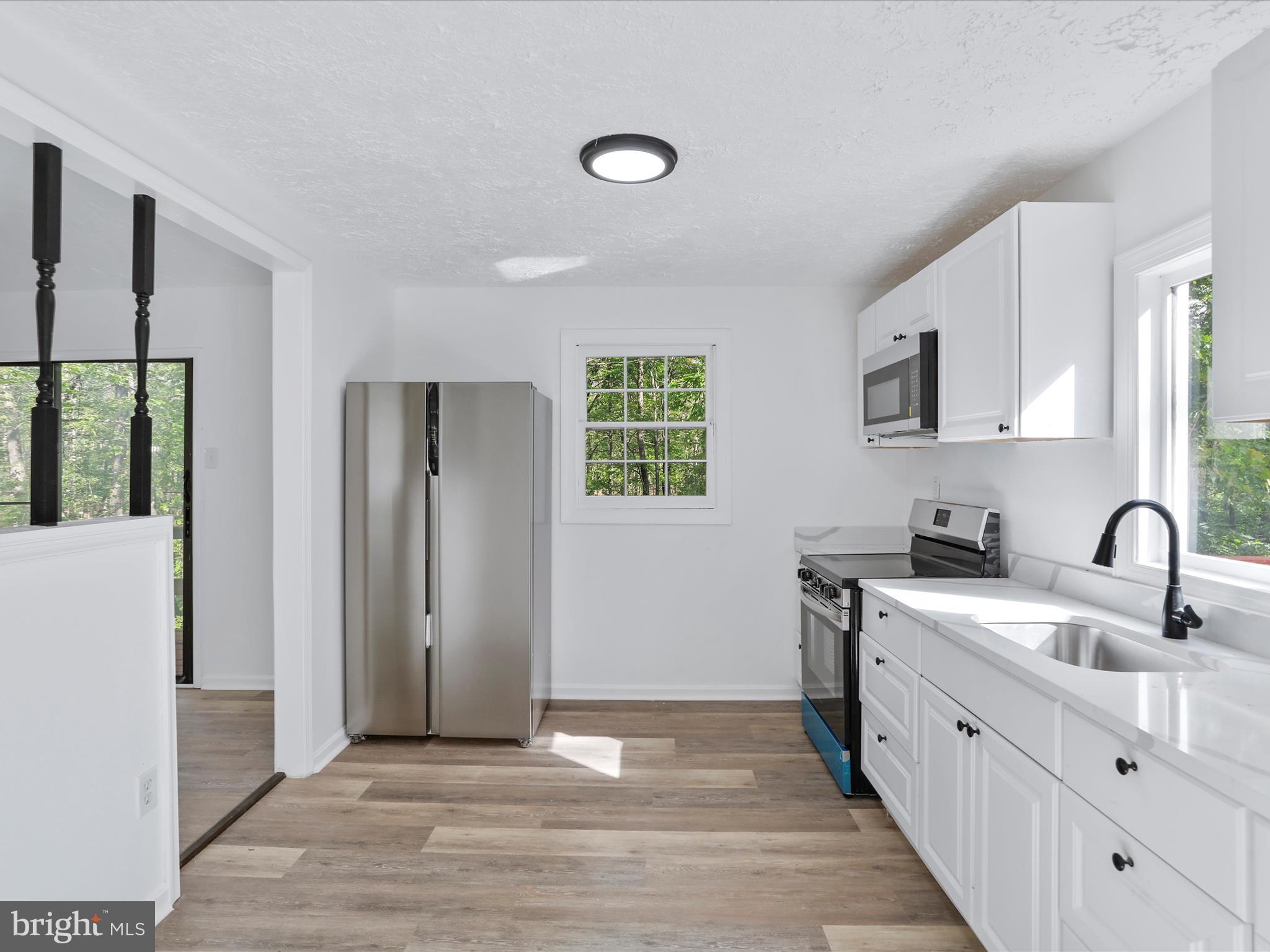 CABIN AT CAPON BRIDGE - Residential