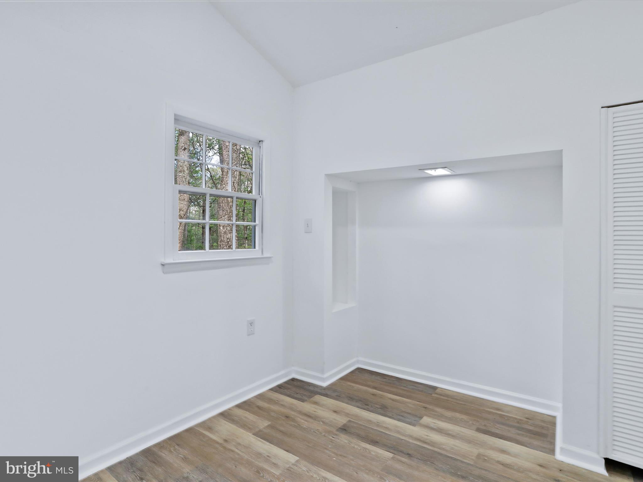 CABIN AT CAPON BRIDGE - Residential