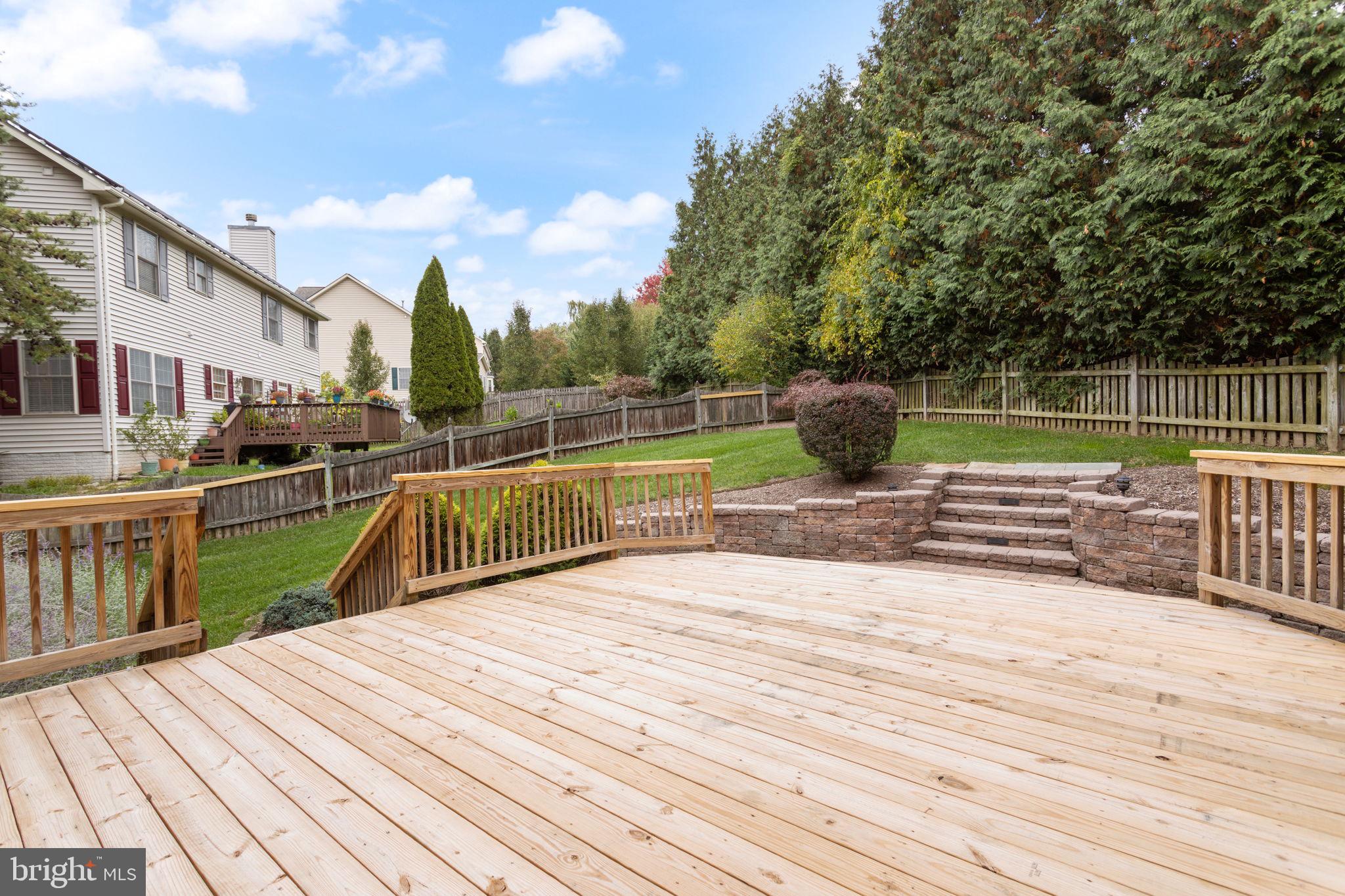 WOODRIDGE - Residential