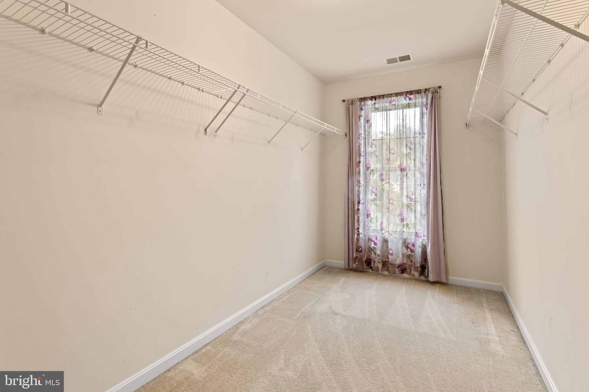 WOODRIDGE - Residential