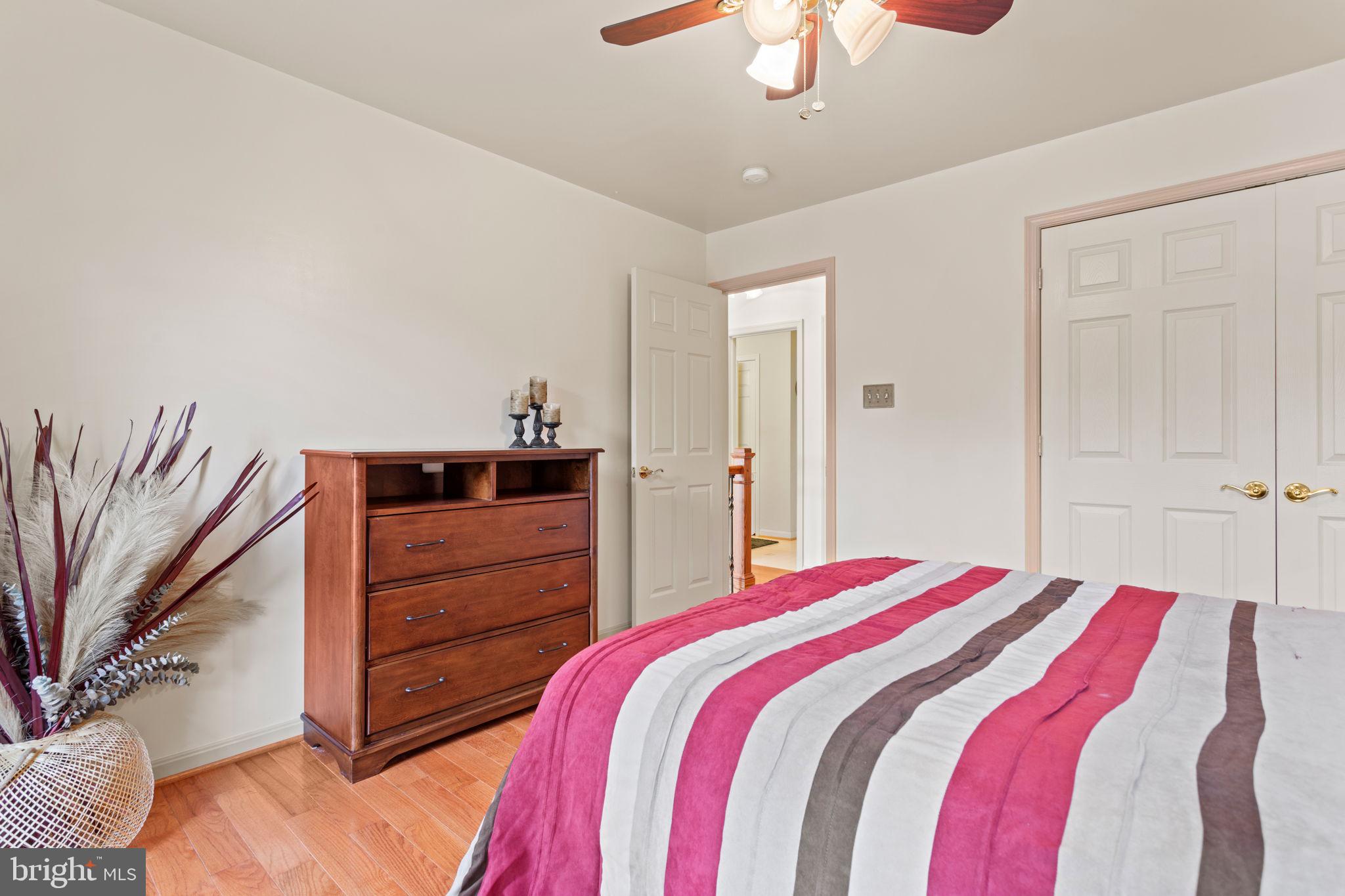 WOODRIDGE - Residential