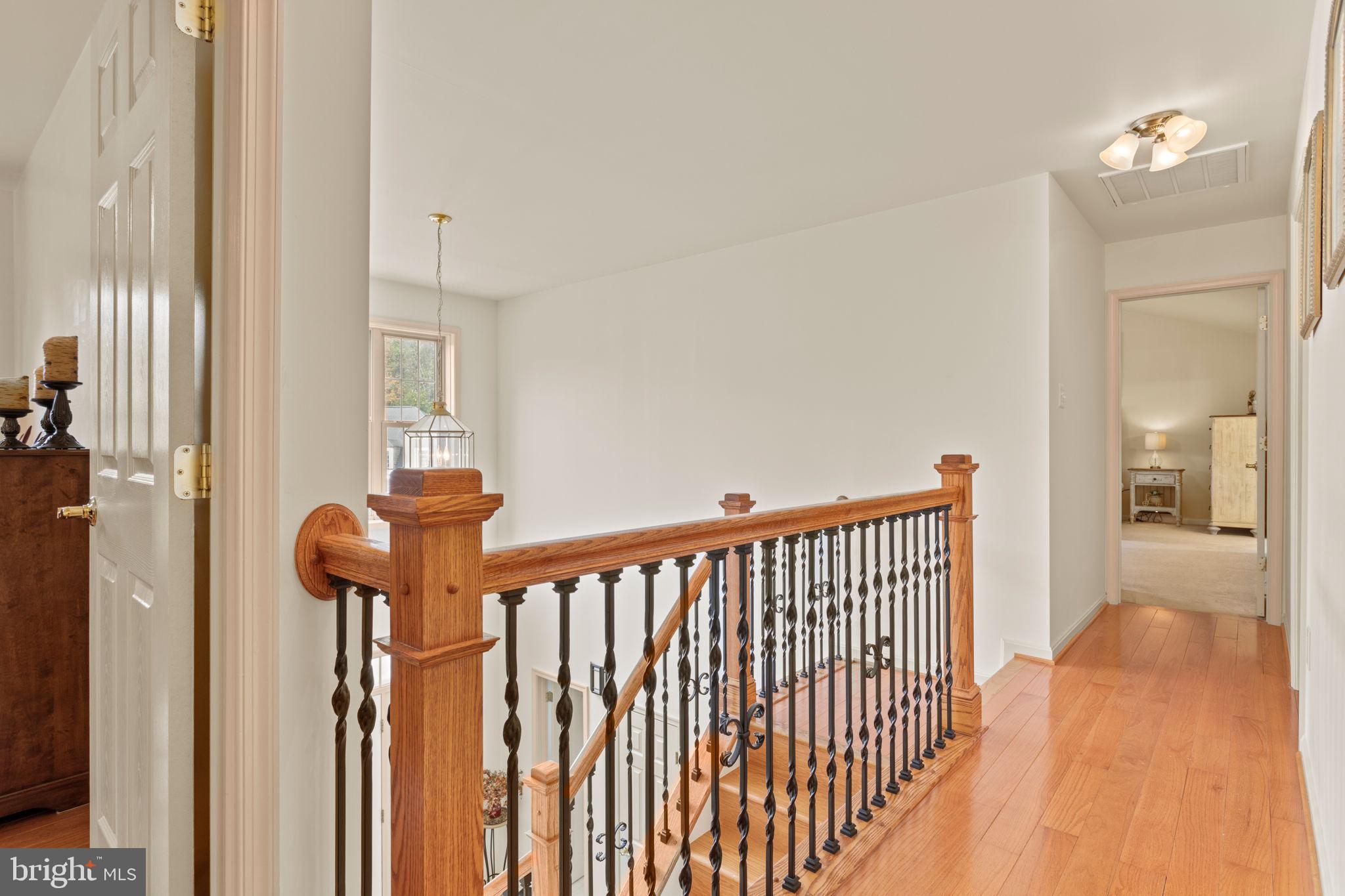 WOODRIDGE - Residential