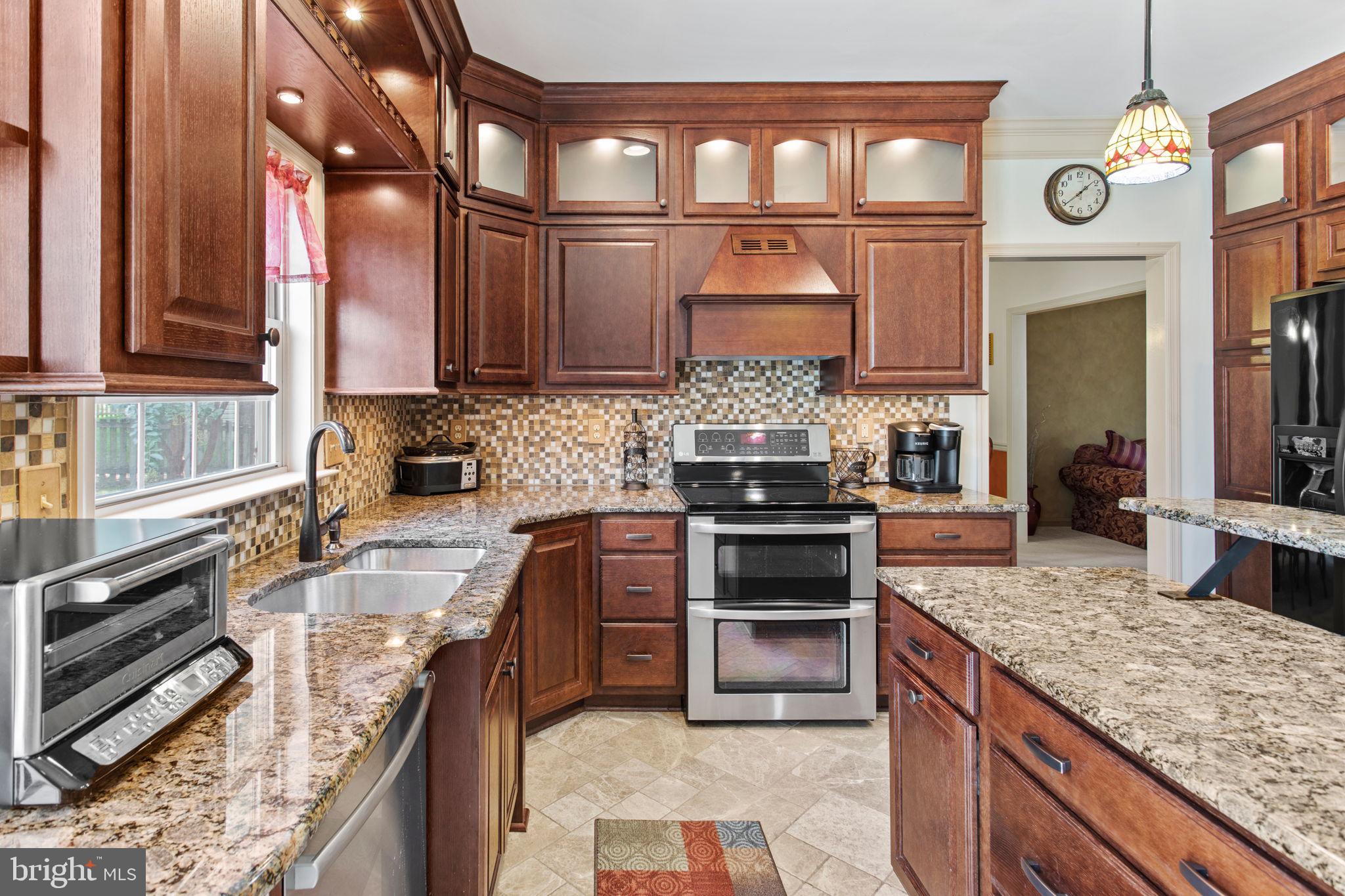 WOODRIDGE - Residential