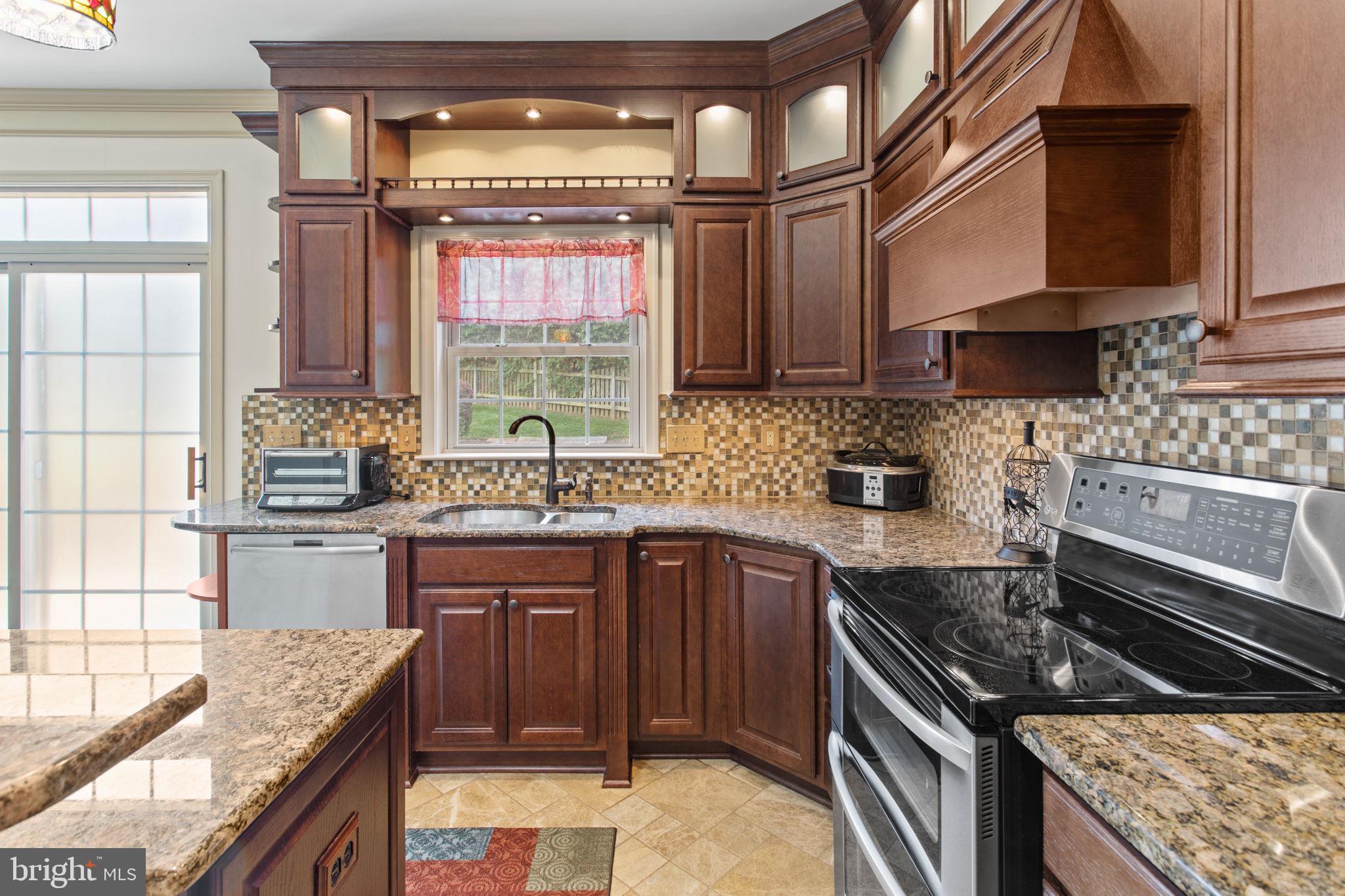 WOODRIDGE - Residential