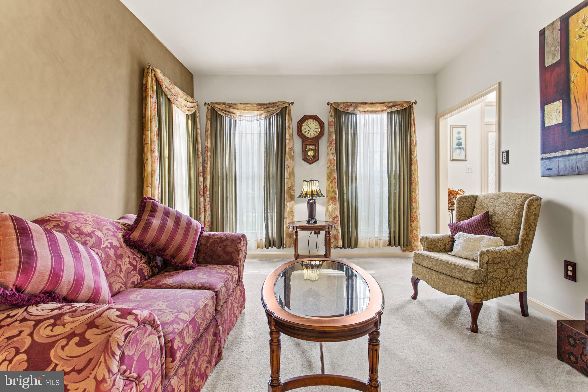 WOODRIDGE - Residential