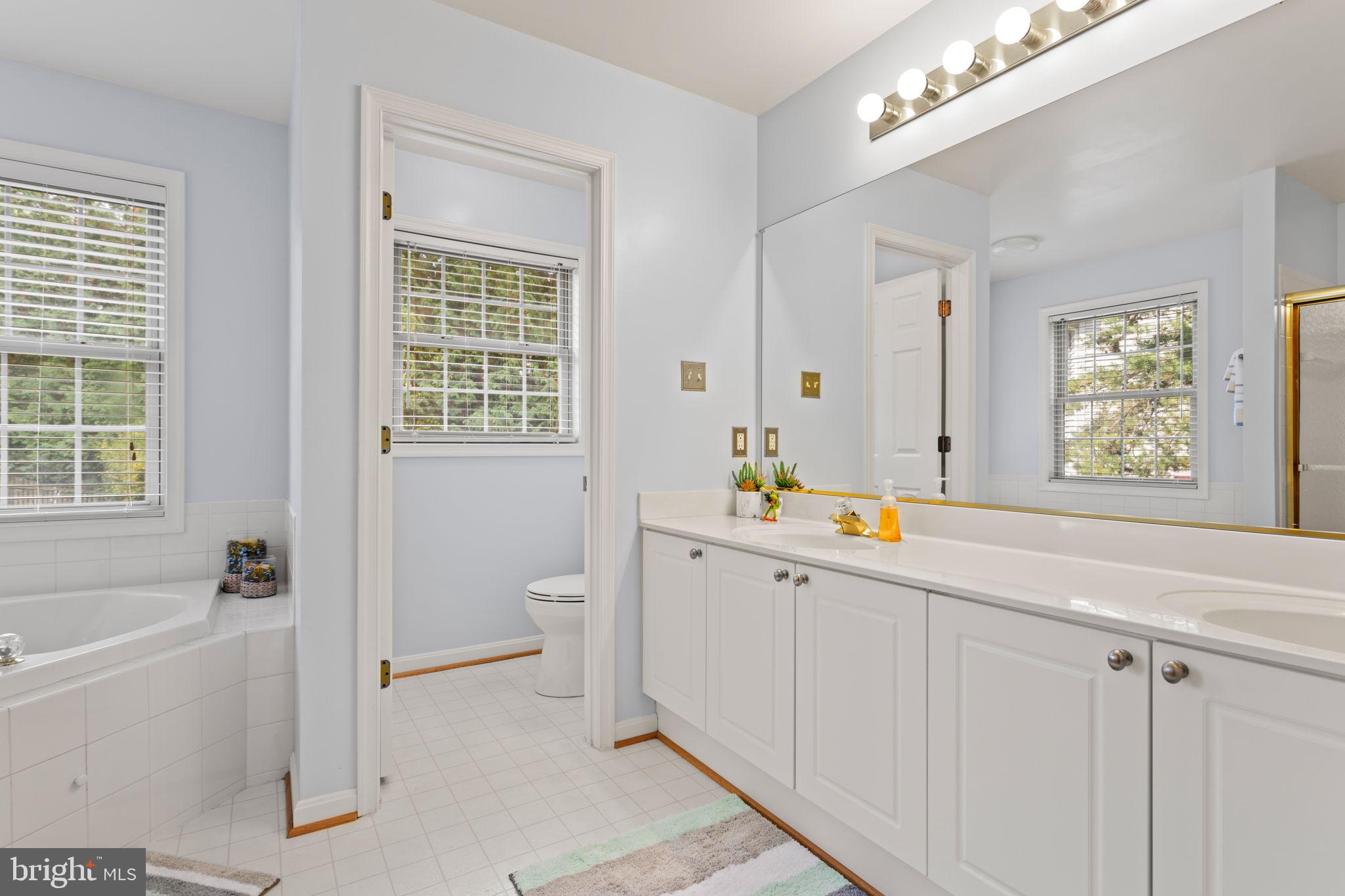 WOODRIDGE - Residential