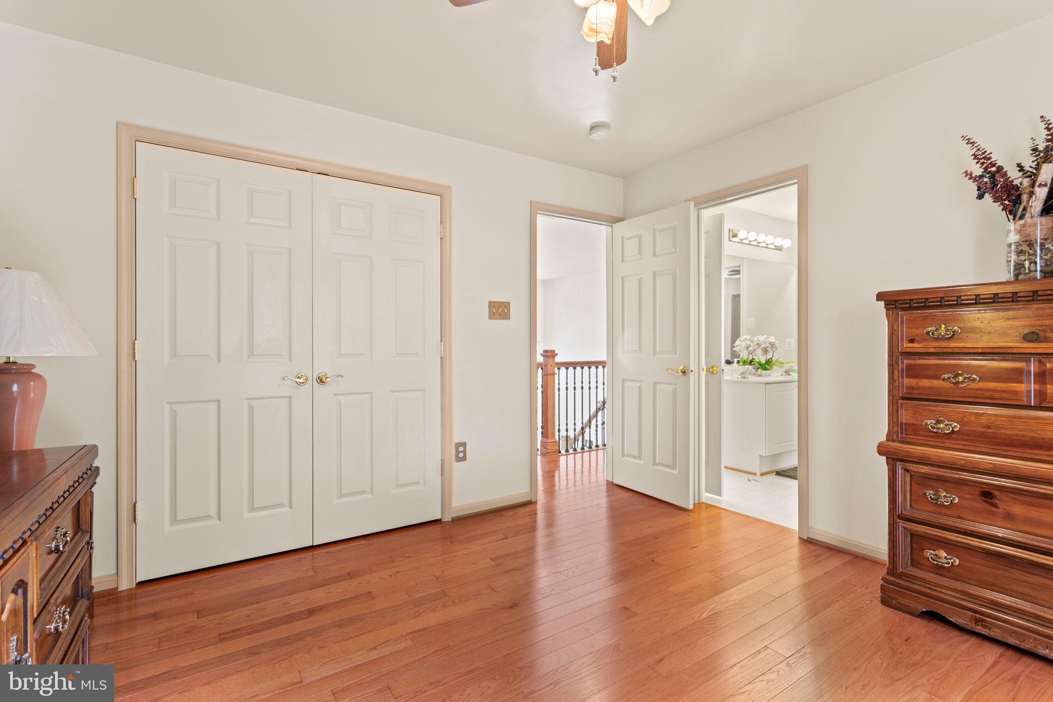 WOODRIDGE - Residential