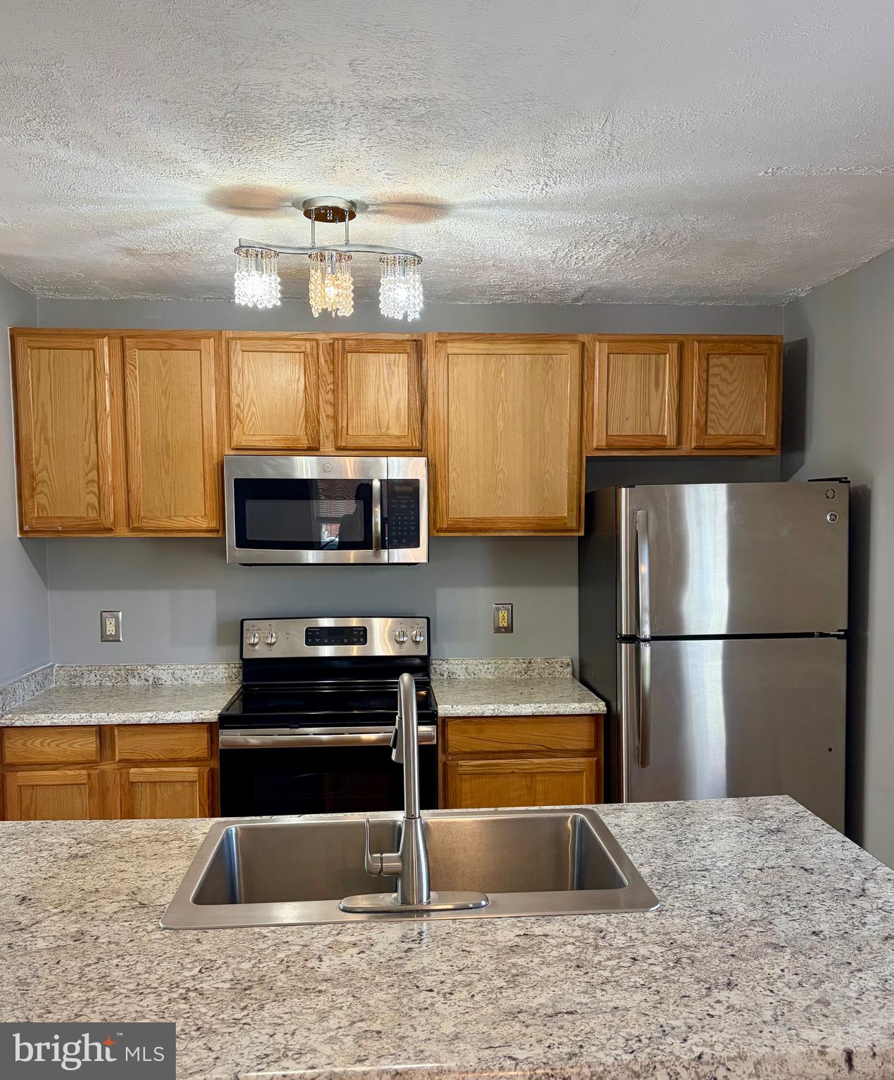 321 KENT