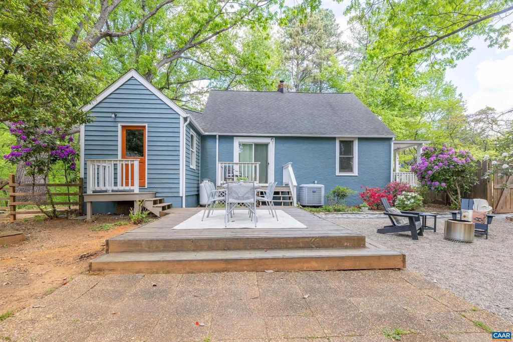 Photo of 826 Beagle Gap Rd, CROZET, VA 22932 (MLS # 677019)