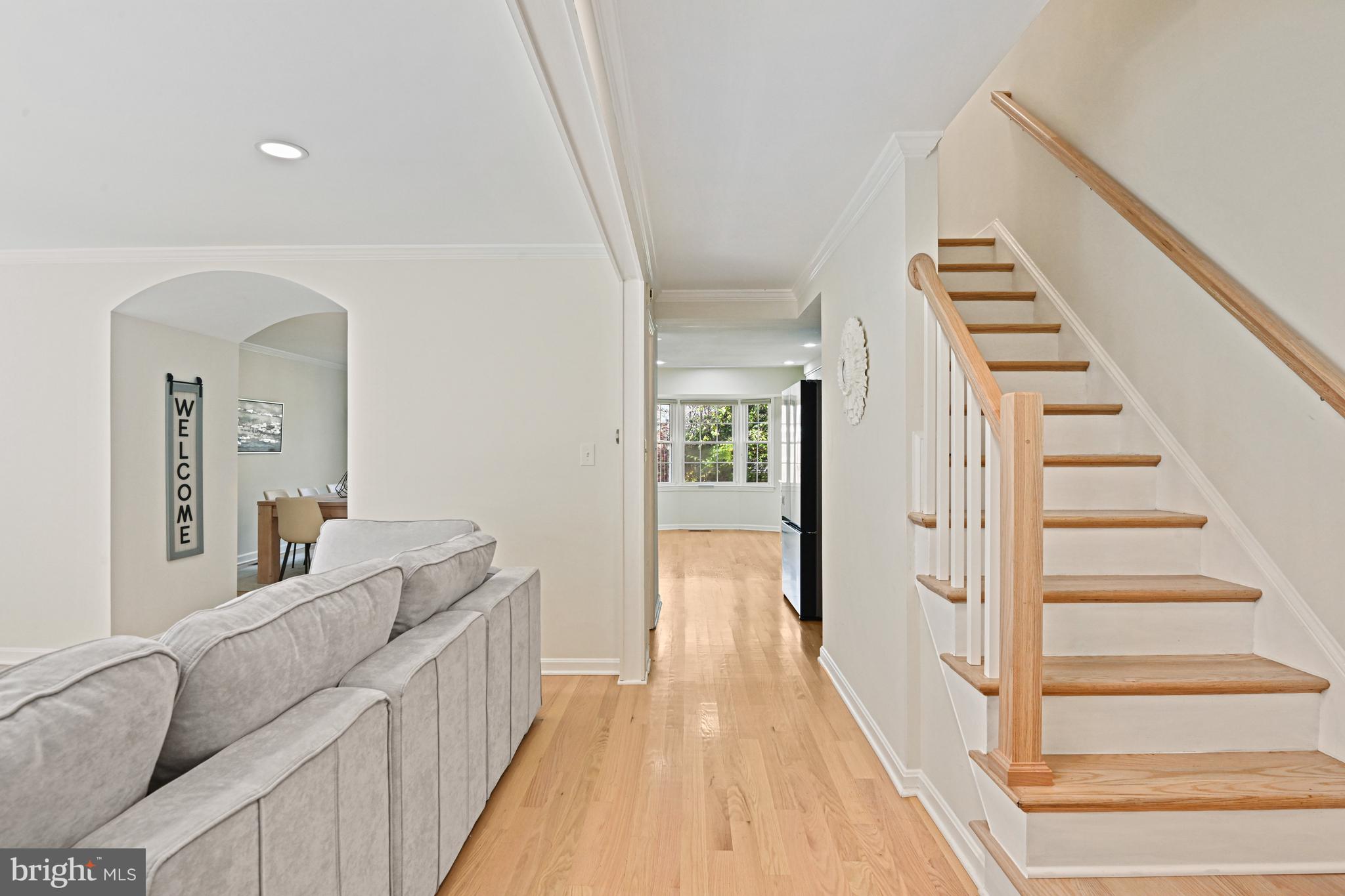 3175 STONEHURST DRIVE