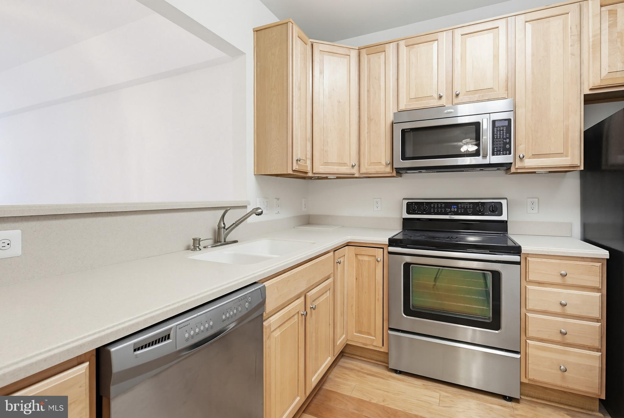 GATHERINGS AT JEFFERSON PLACE - Residential