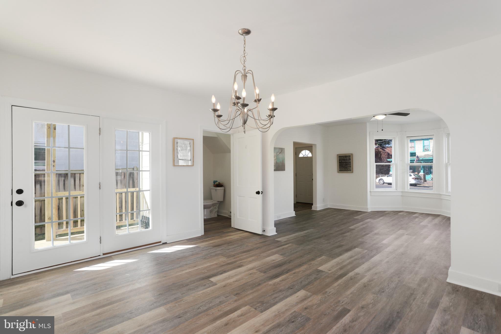 MARTINSBURG CITY - Residential