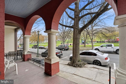 Multifamily For Sale - 112 N 11th Street<br/> READING, PA 19601