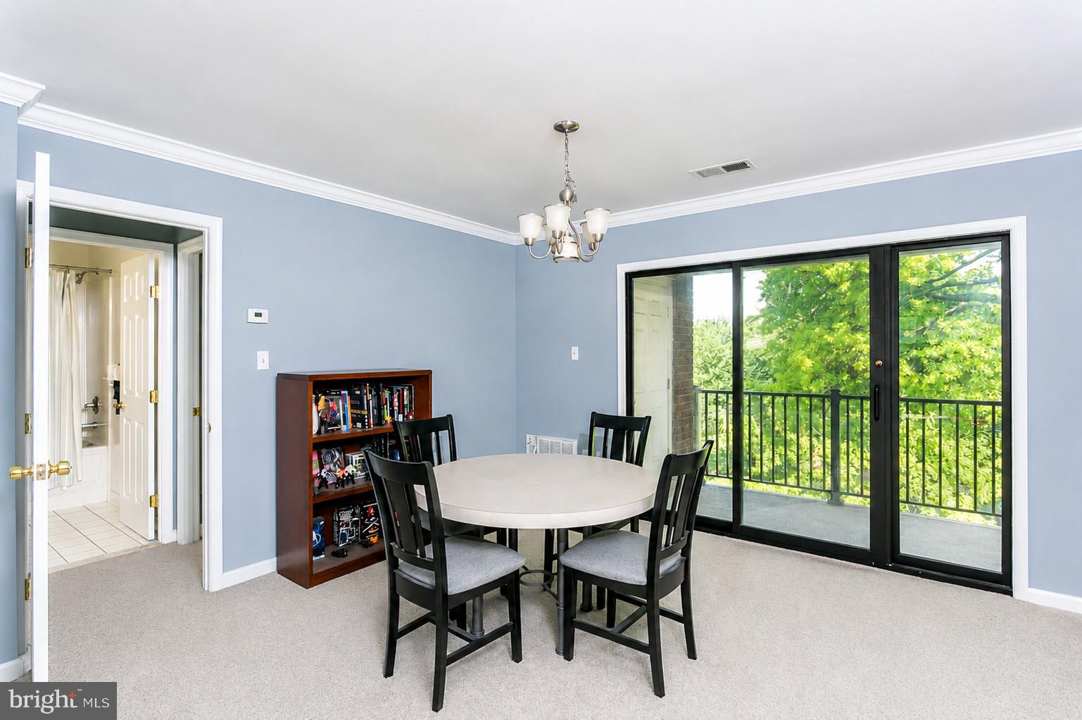 4 SMETON PLACE 4E