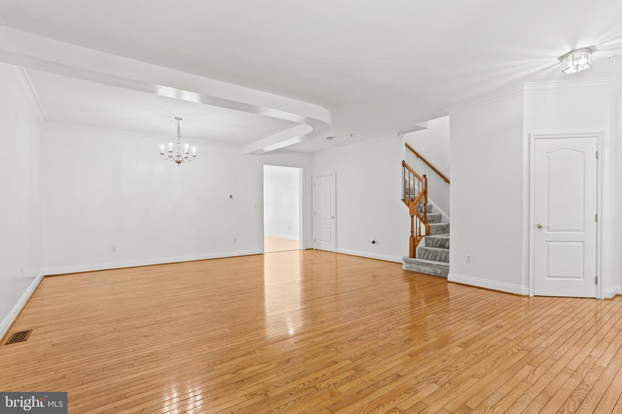 FIELDSTONE - Residential