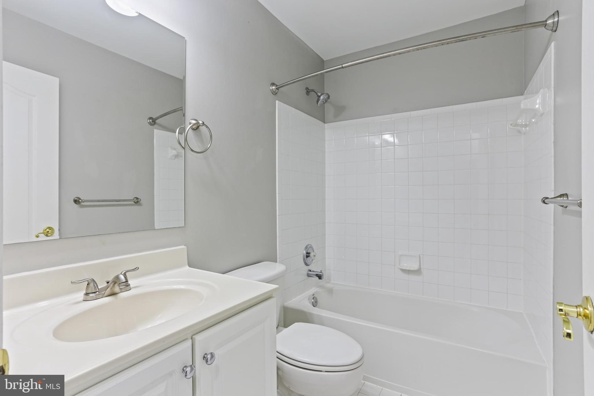 FIELDSTONE - Residential