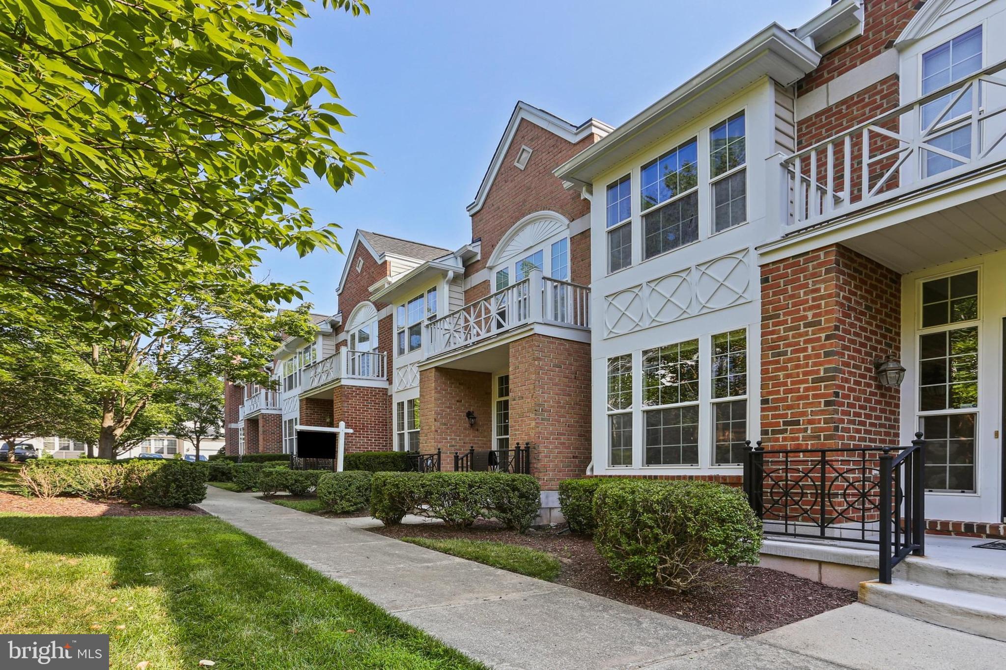 FIELDSTONE - Residential