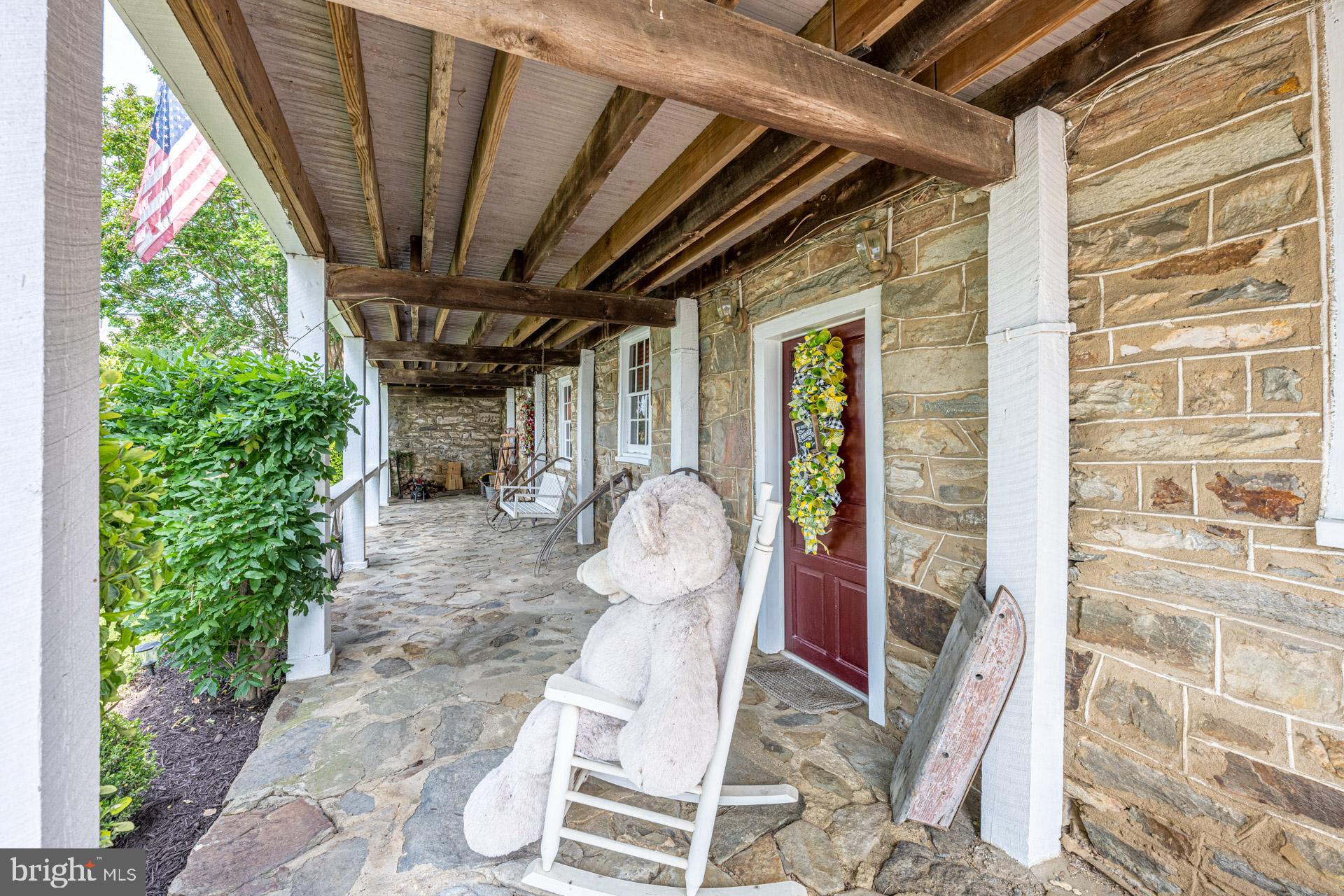 TOWN OF HILLSBORO - Residential