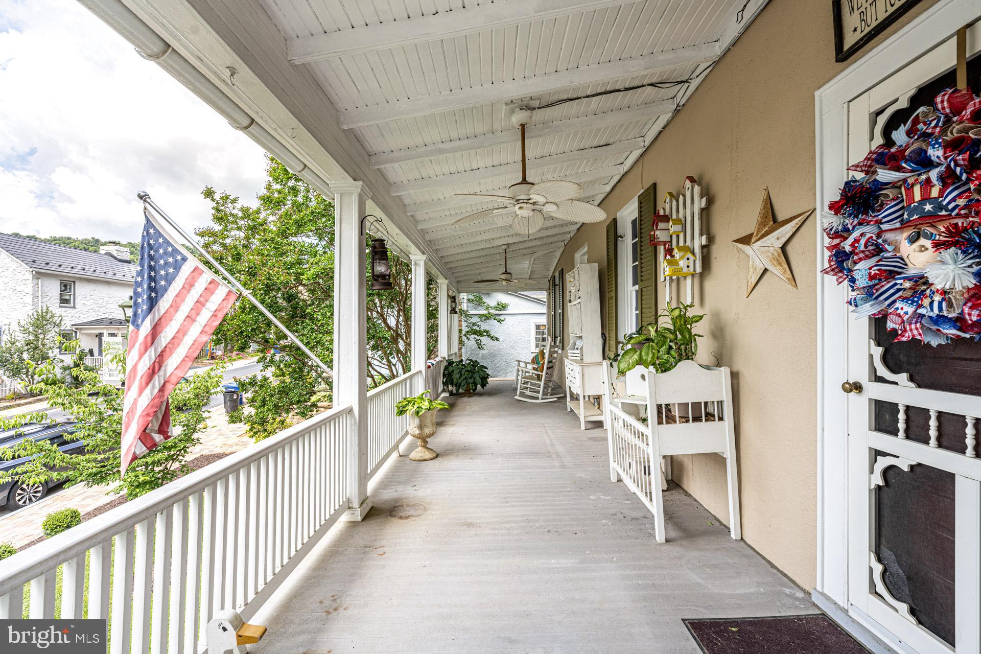 TOWN OF HILLSBORO - Residential